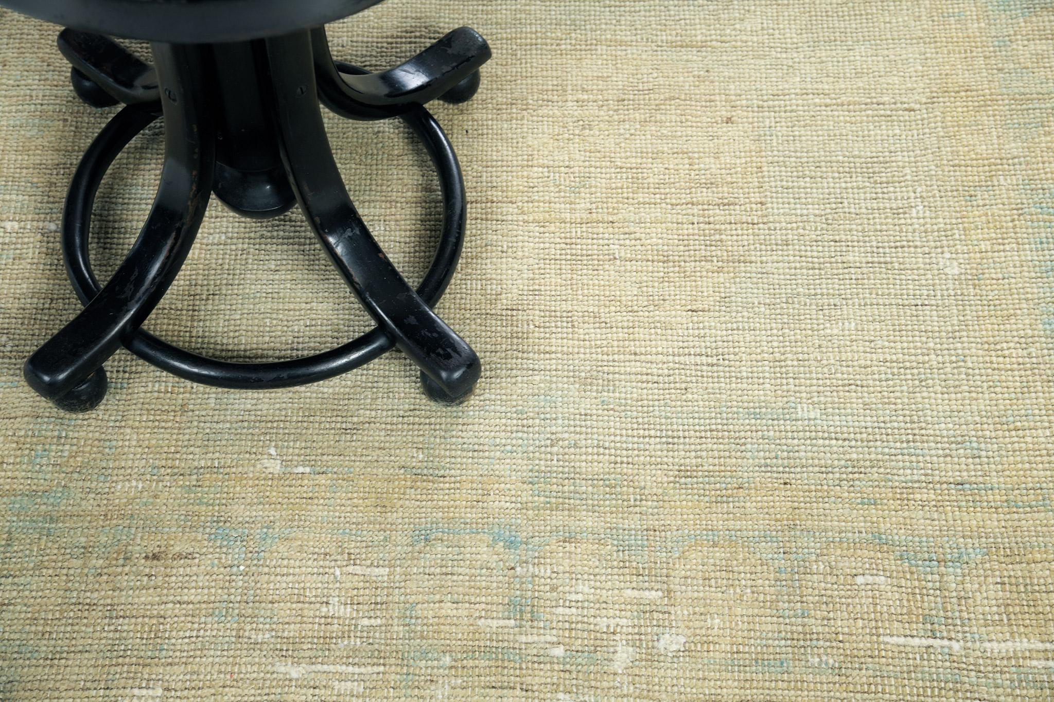 Numéro de tapis
20105
Taille
3' 1