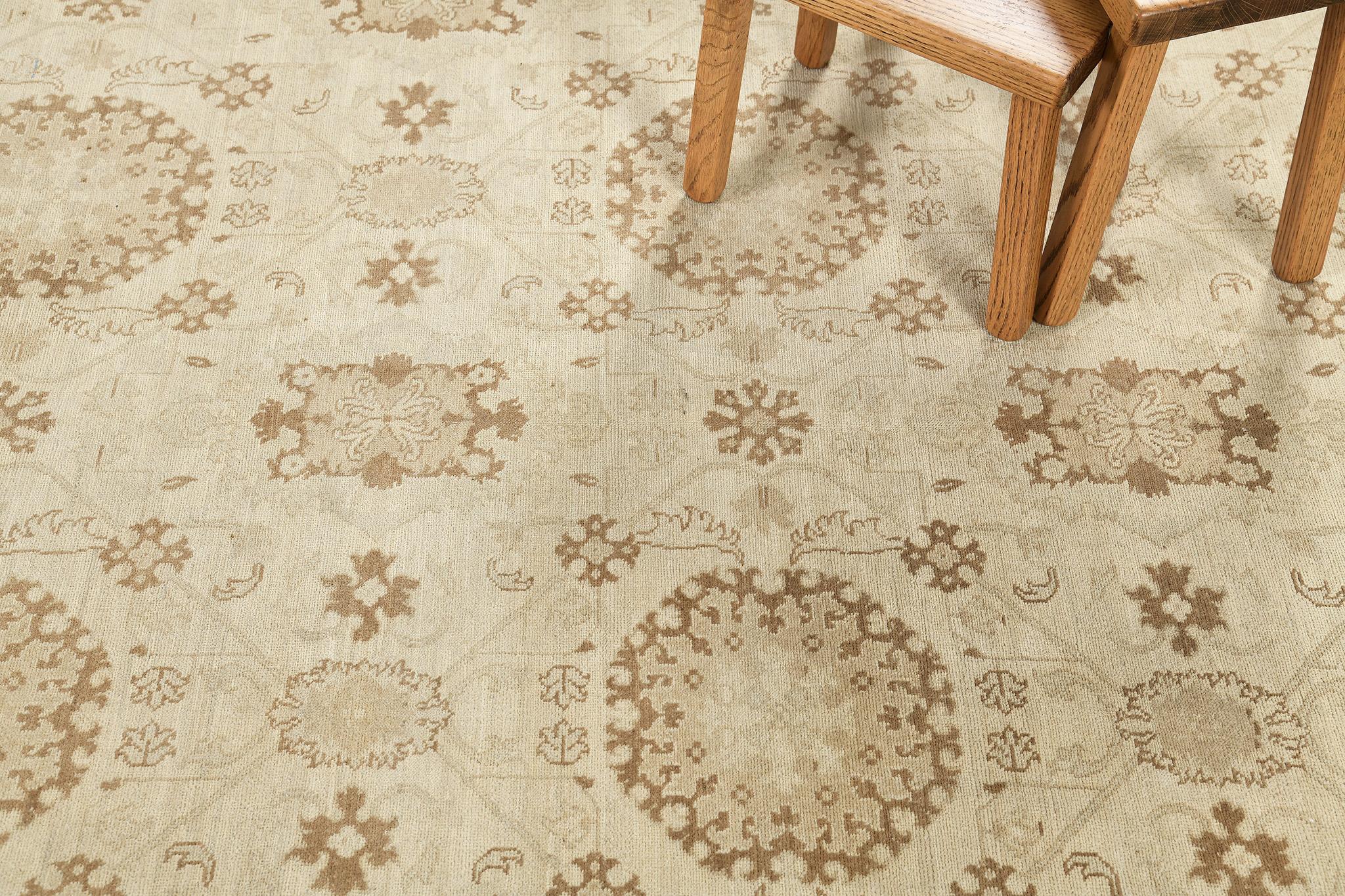 Mehraban Vintage Style Mahal Style Rug Rapture Collection D5137 In New Condition For Sale In WEST HOLLYWOOD, CA