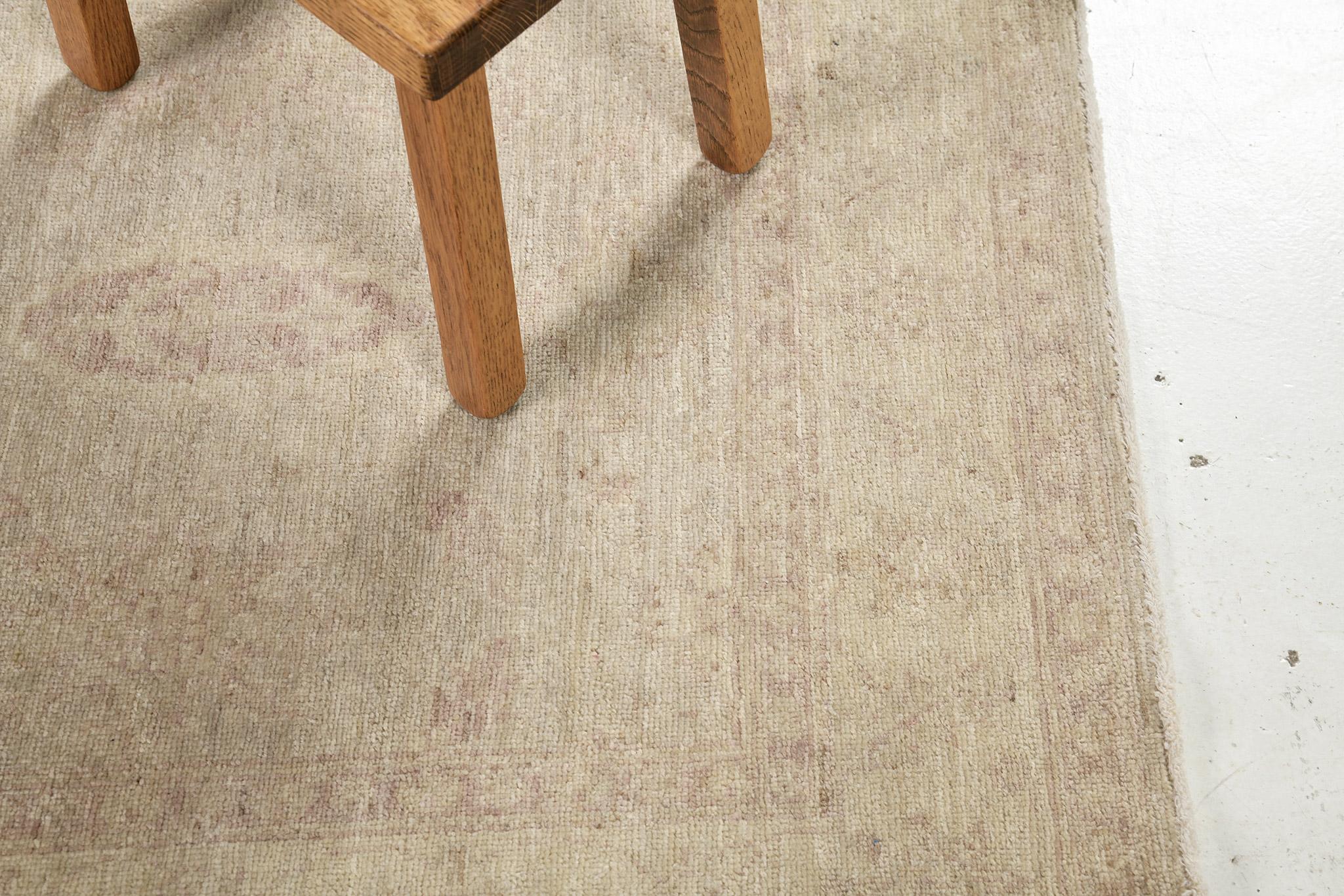Rug Number
24177
Size
3' 3