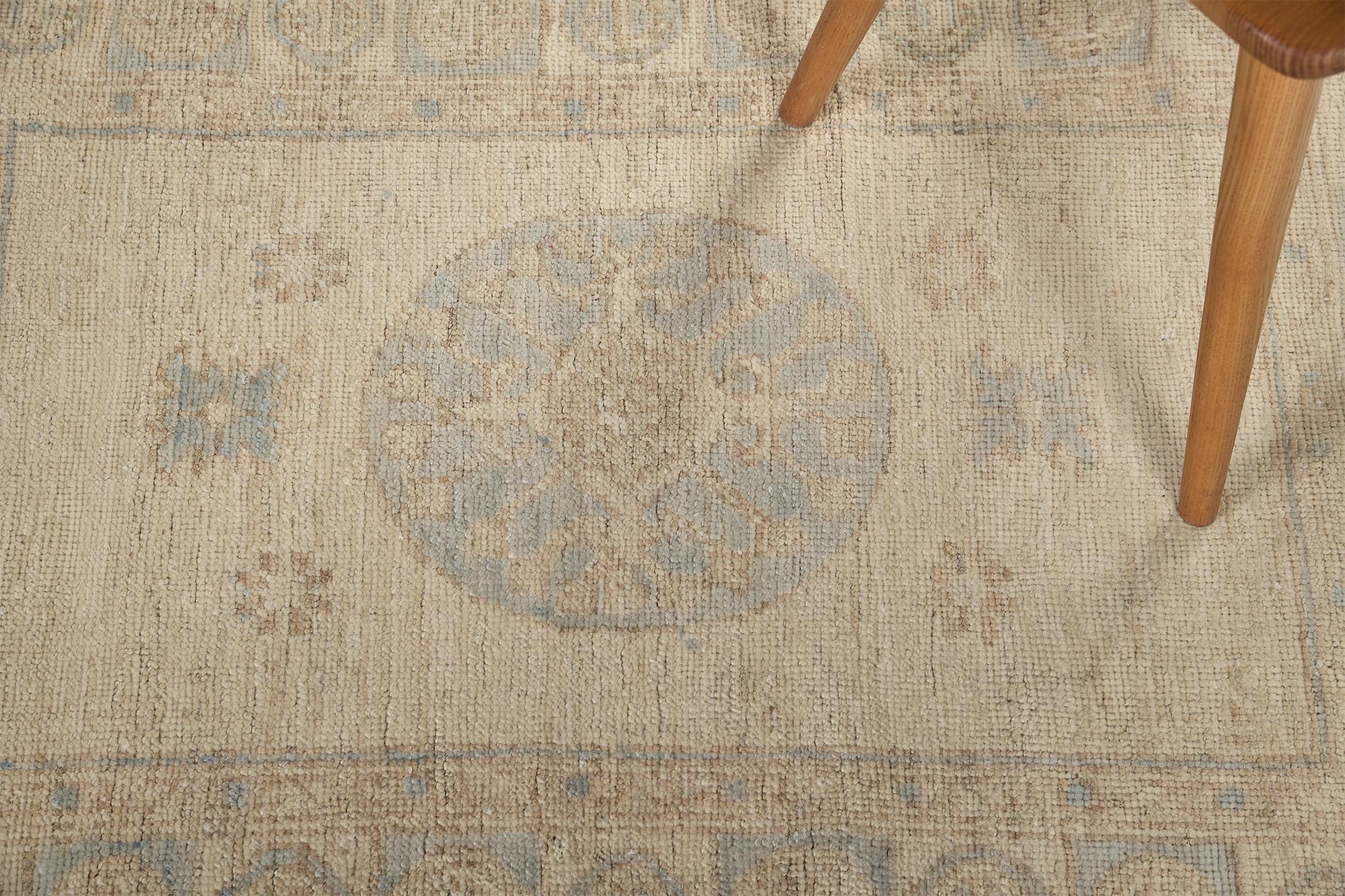 Pakistanais Tapis Mehraban de style vintage Safira de la collection Khotan en vente