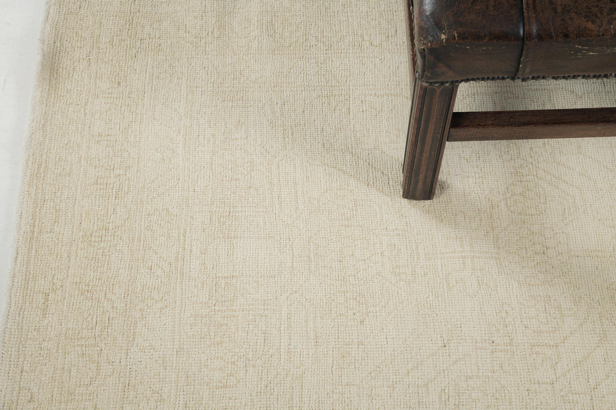 Este corredor es imaginativo para la decoración interior de cualquier hogar y perfecto para los espacios deseados. Un excelente diseño Khotan de estilo vintage de lana tejida en pelo de nuestra colección Muted Re-Creations ha llegado y ha flexionado