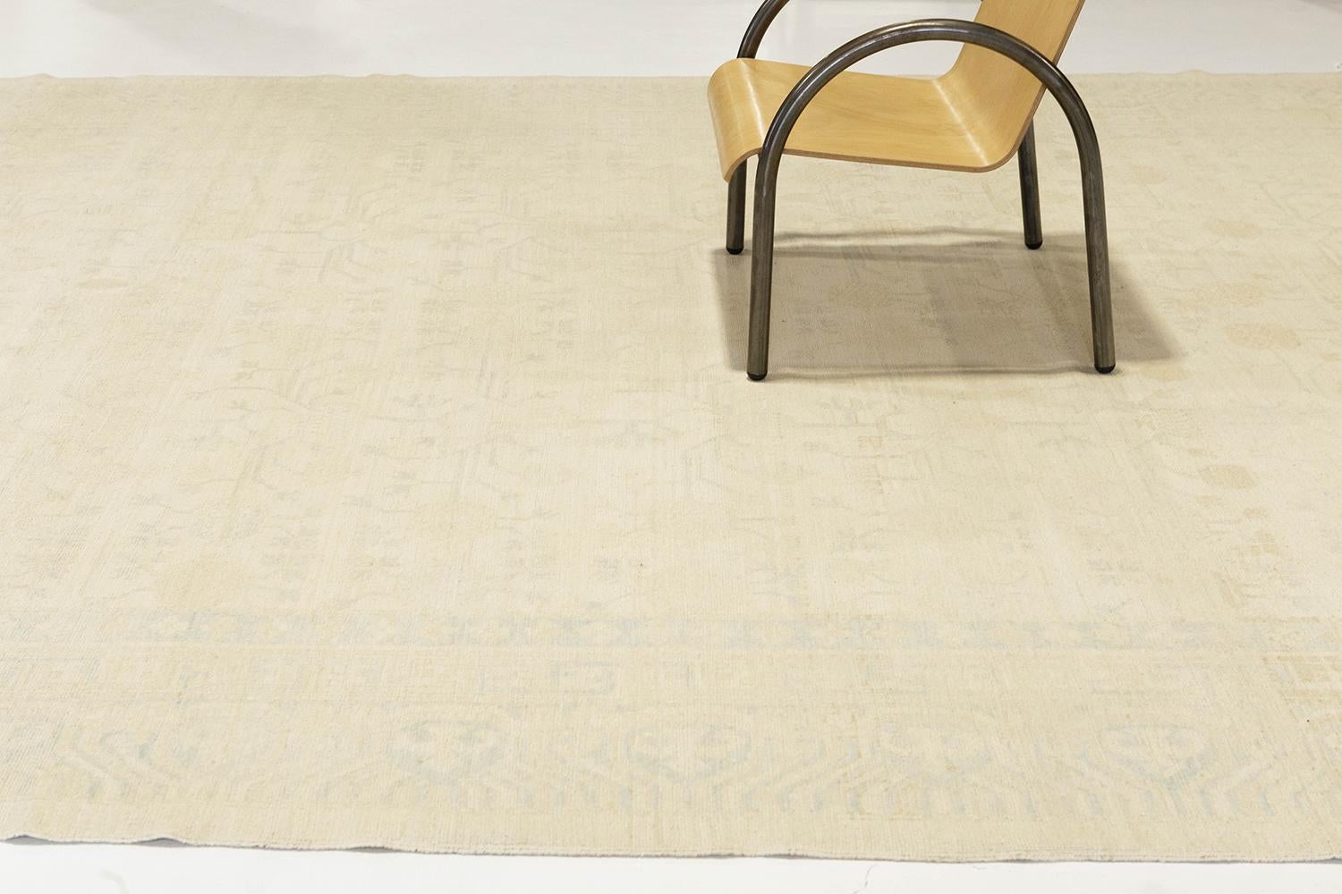 Laine Tapis Mehraban de la collection Safira à motif Khotan vintage en vente
