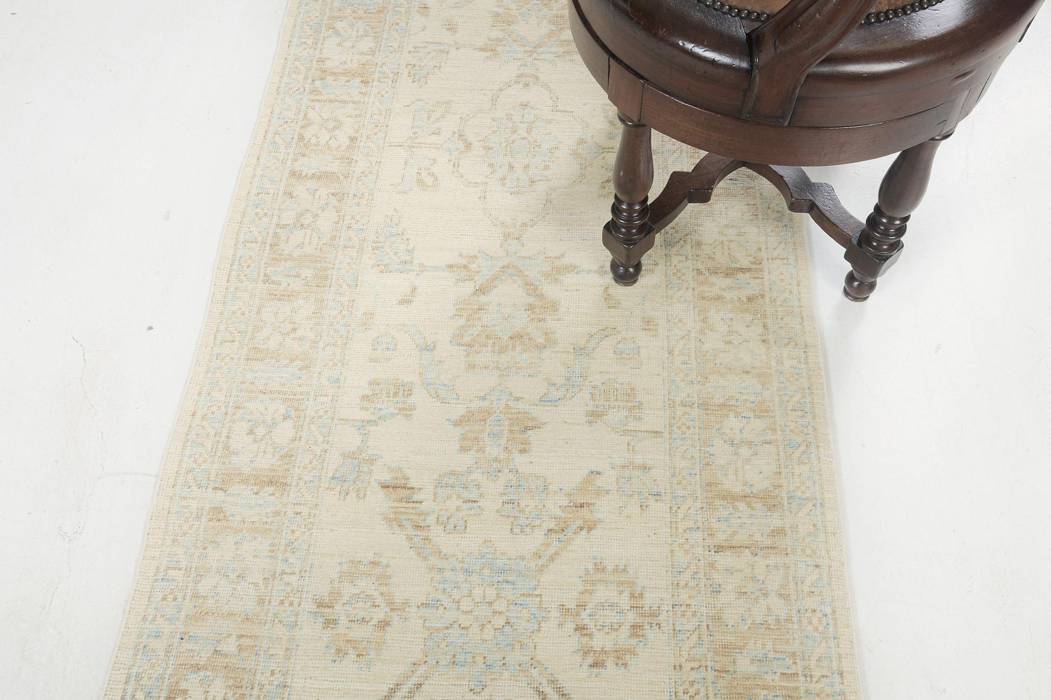 Mehraban Vintage Style Safira Collection Runner In New Condition For Sale In WEST HOLLYWOOD, CA