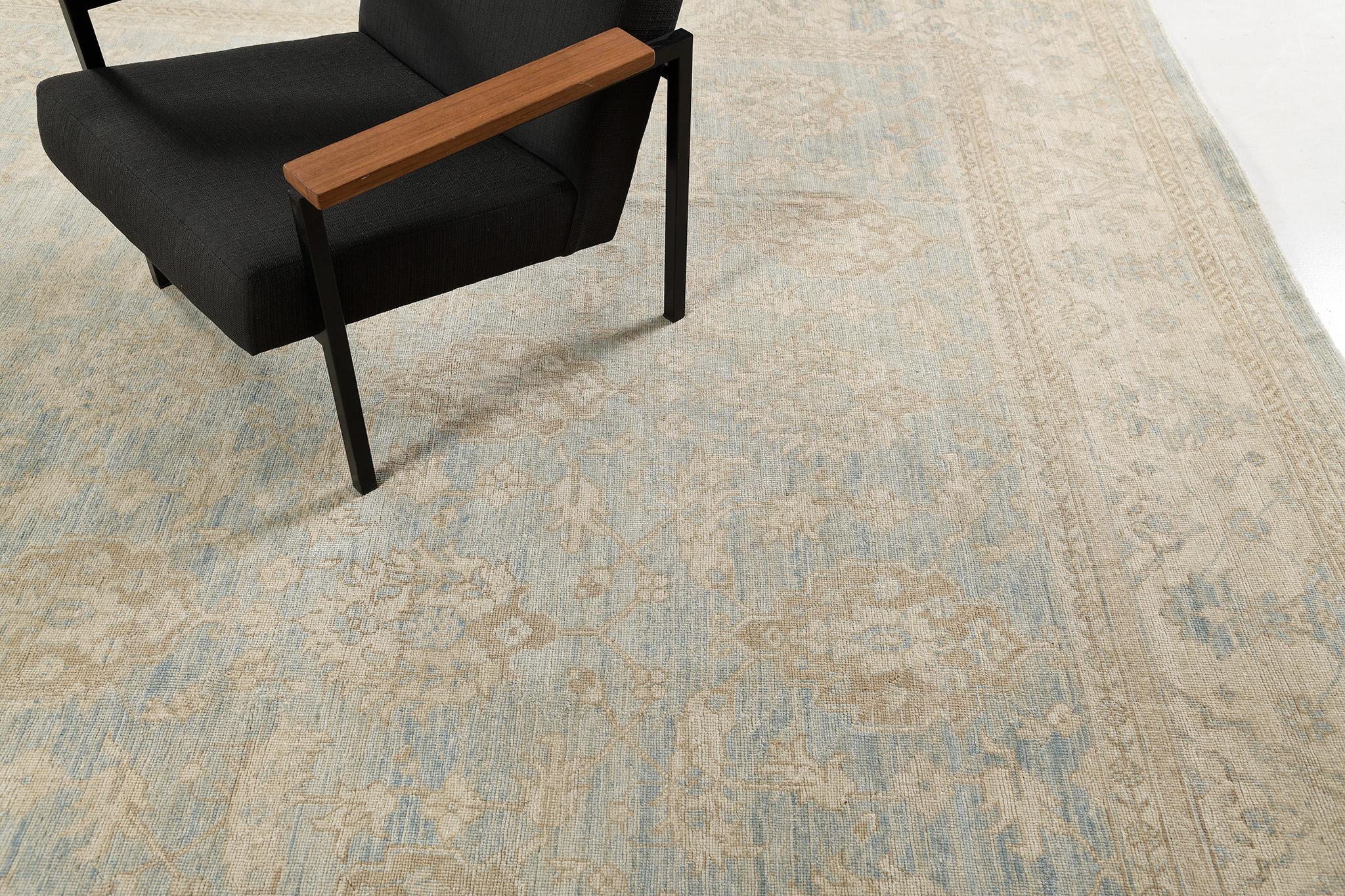 Mehraban Vintage Style Safira Collection Sultanabad Design Rug For Sale 5
