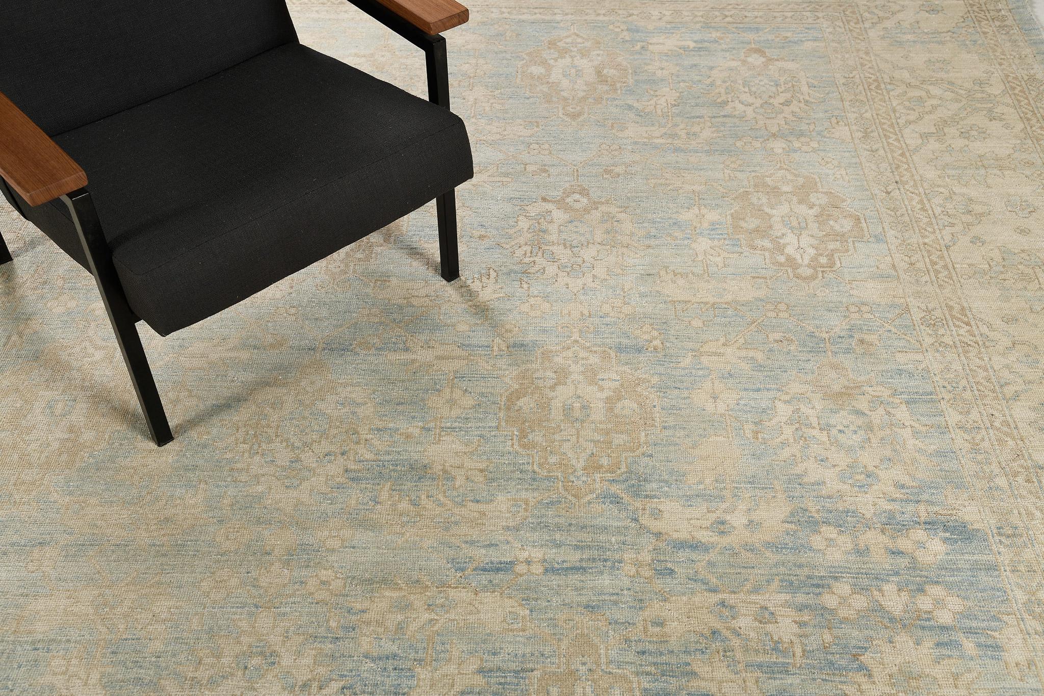 Mehraban Vintage Style Safira Collection Sultanabad Design Rug For Sale 2