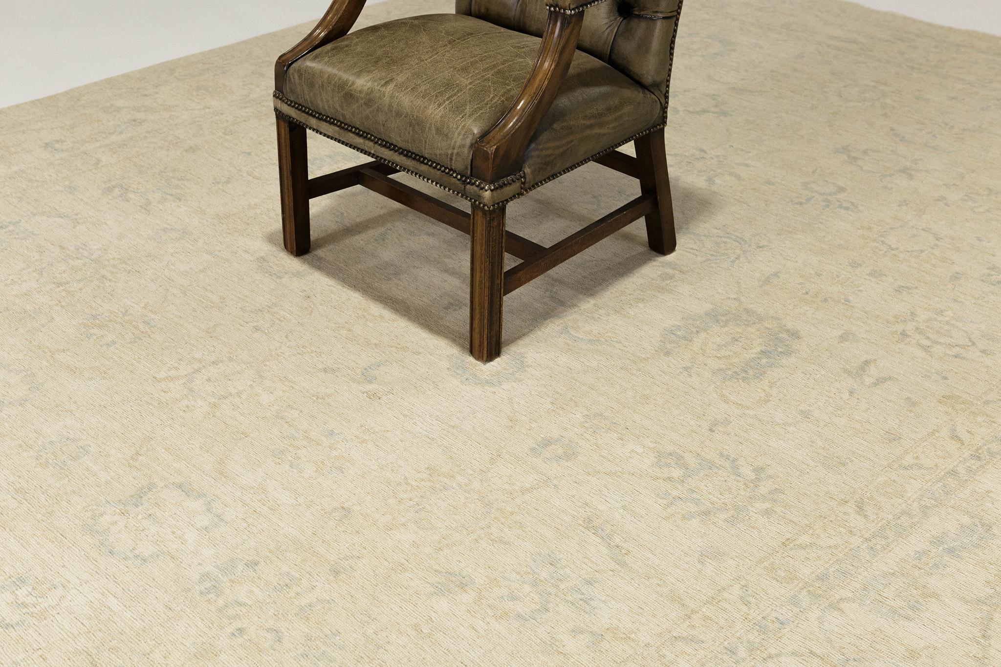 Afghan Tapis Mehraban de style vintage Safira de la collection Tabriz en vente