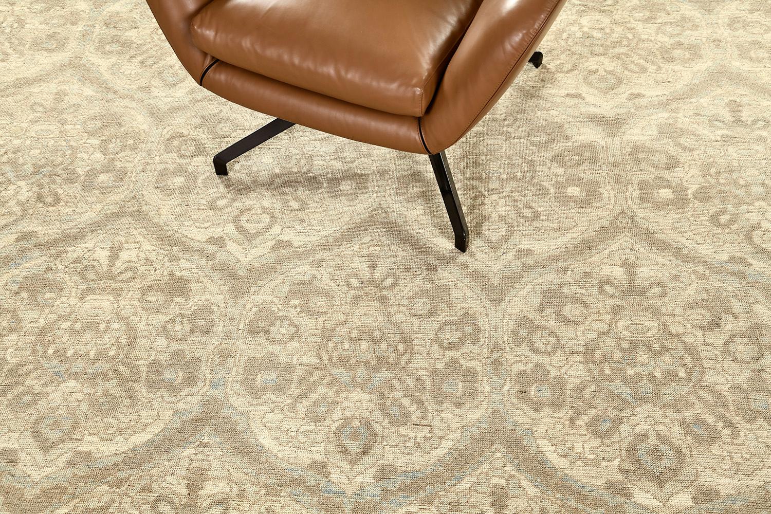 Mehraban Rugs in stile vintage della collezione Safira, tappeti dal design transitorio In condizioni Nuovo in vendita a WEST HOLLYWOOD, CA
