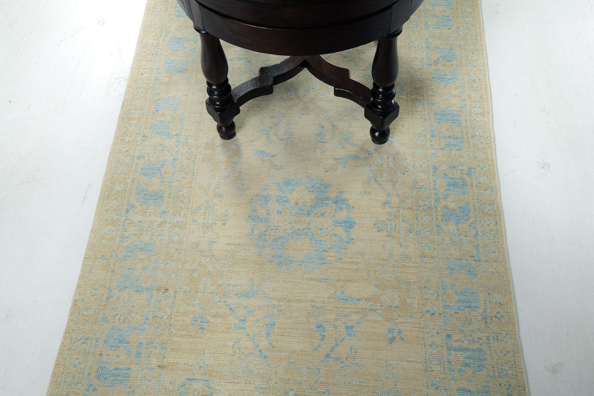 Mehraban Vintage Style Sultanabad Revival Safira Runner In New Condition For Sale In WEST HOLLYWOOD, CA