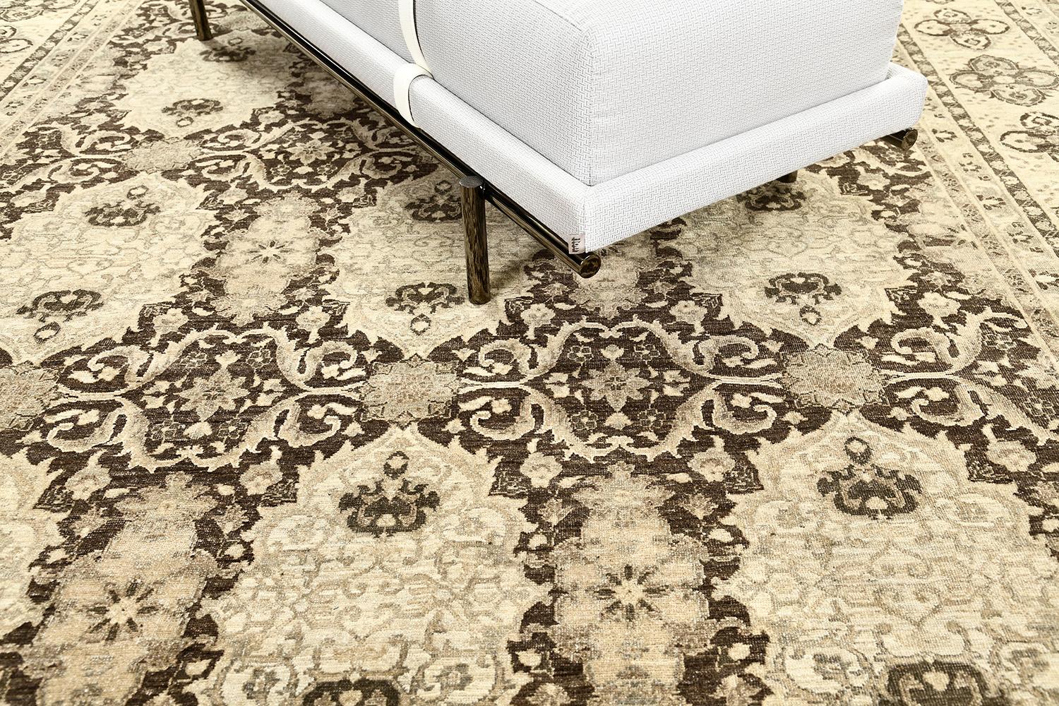 Mehraban Vintage Style Tabriz Design Rug D5169 In New Condition For Sale In WEST HOLLYWOOD, CA