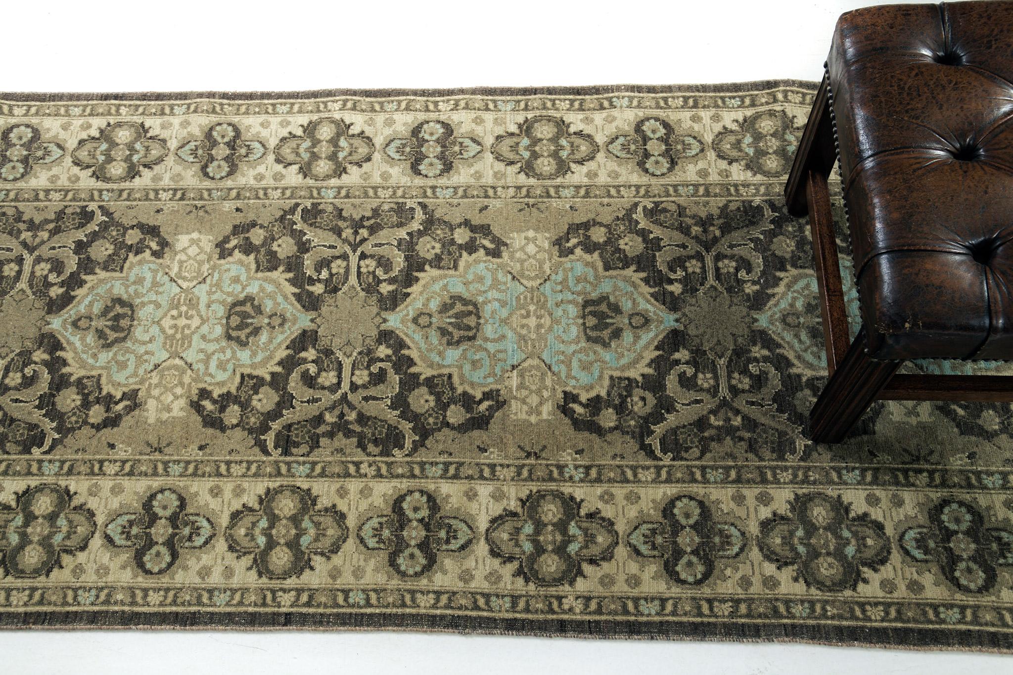 Mehraban Vintage Style Tabriz Design Rug D5169 For Sale 1