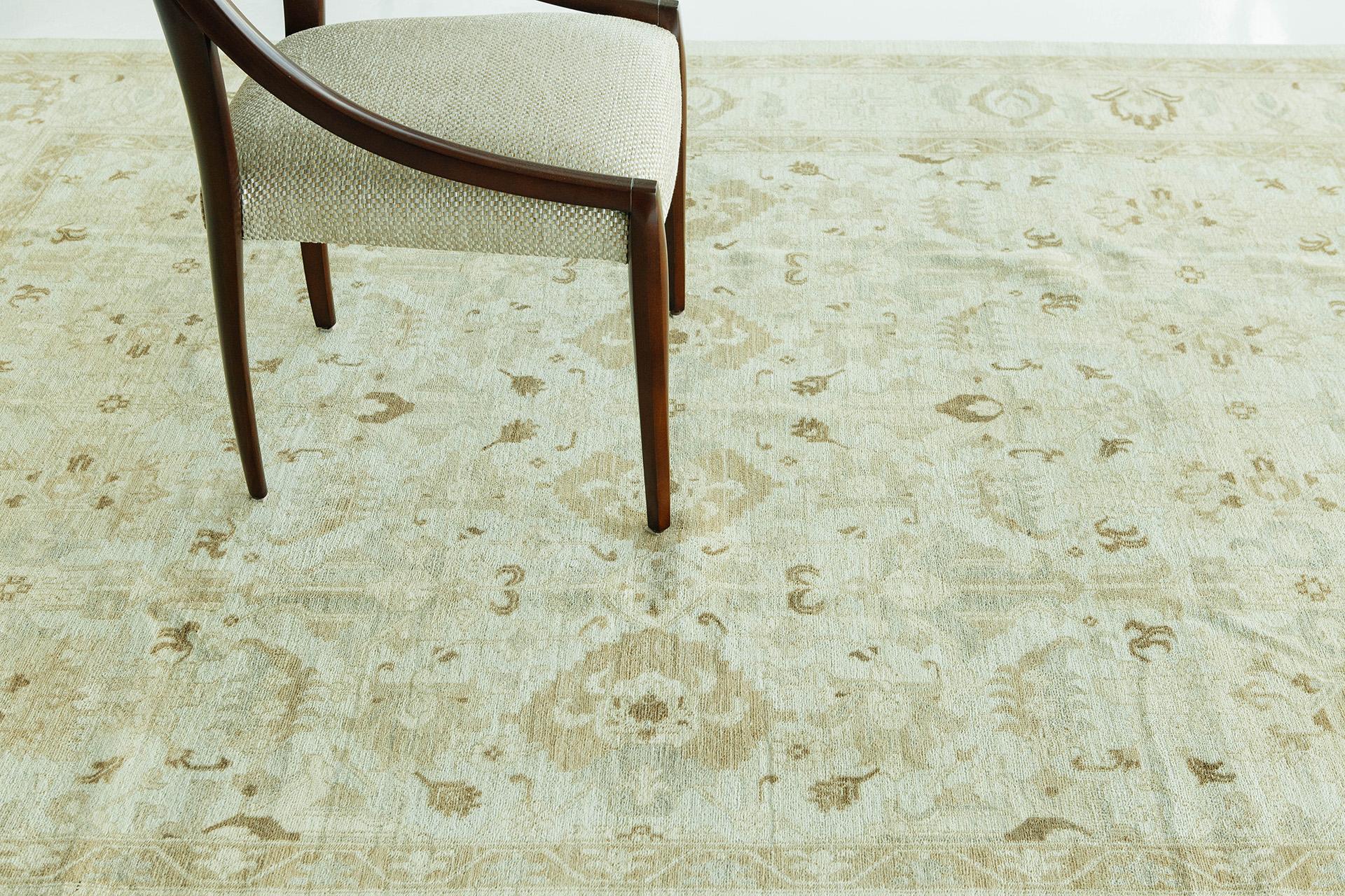 Laine Tapis de Rapture Mehraban de Style Néo-Renaissance Tabriz en vente