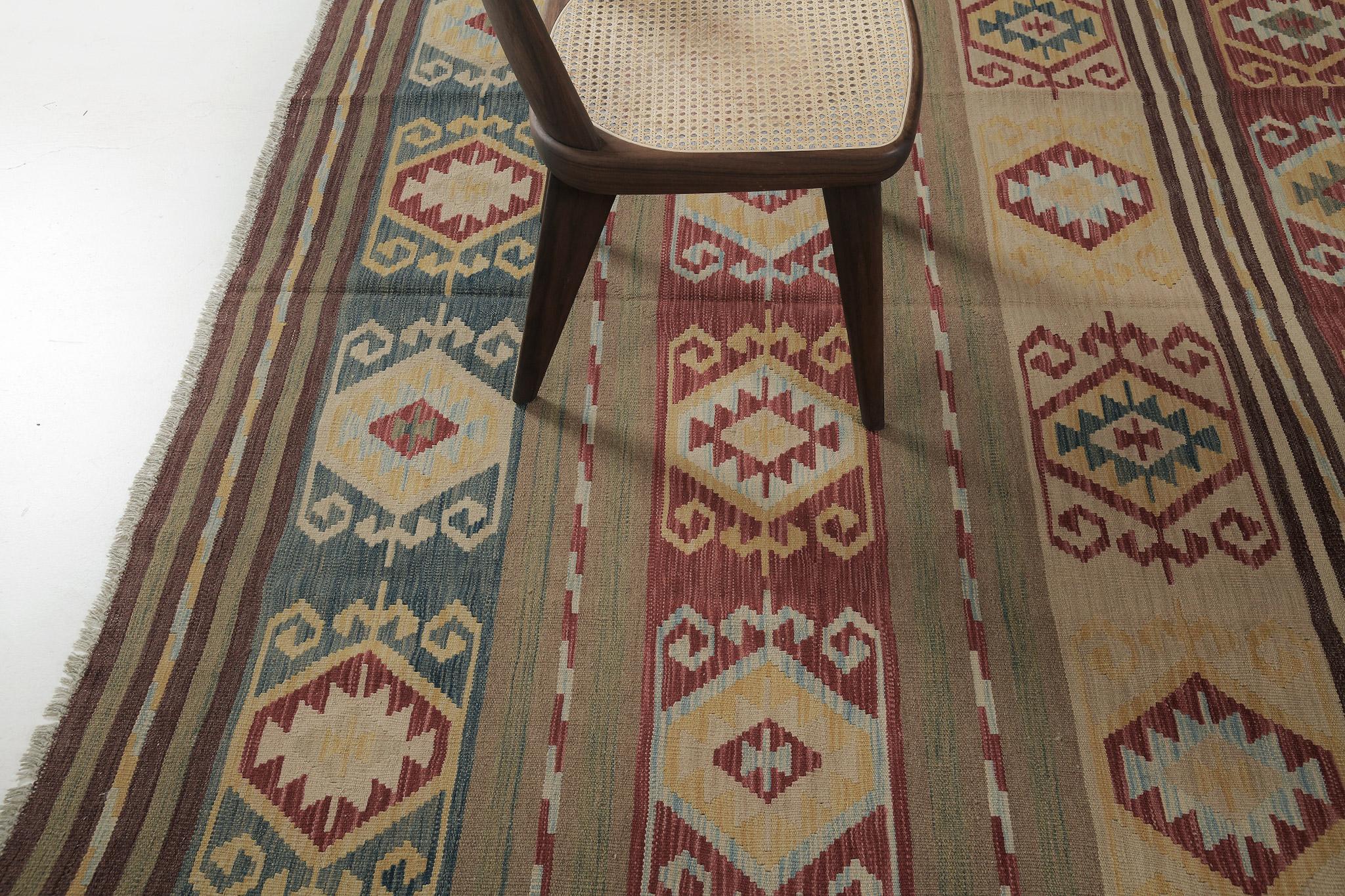 Pakistani Mehraban Vintage Style Tribal Natural Dye Flat Weave Kilim For Sale