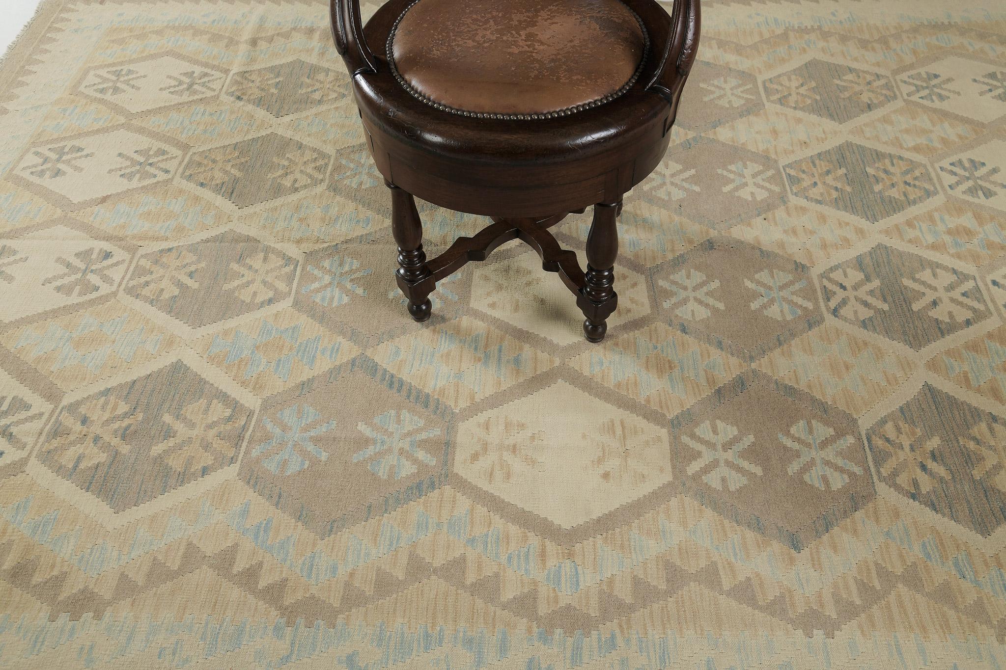 Mehraban Vintage-Stil Stammes natürlichen Farbstoff flach weben Kilim (Pakistanisch) im Angebot