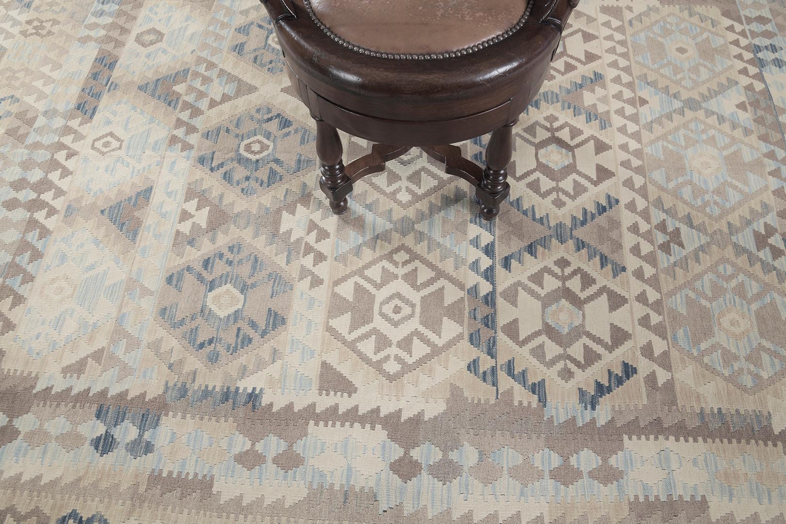 Noué à la main Mehraban - Kilim à tissage plat de style vintage en teinture naturelle tribale en vente