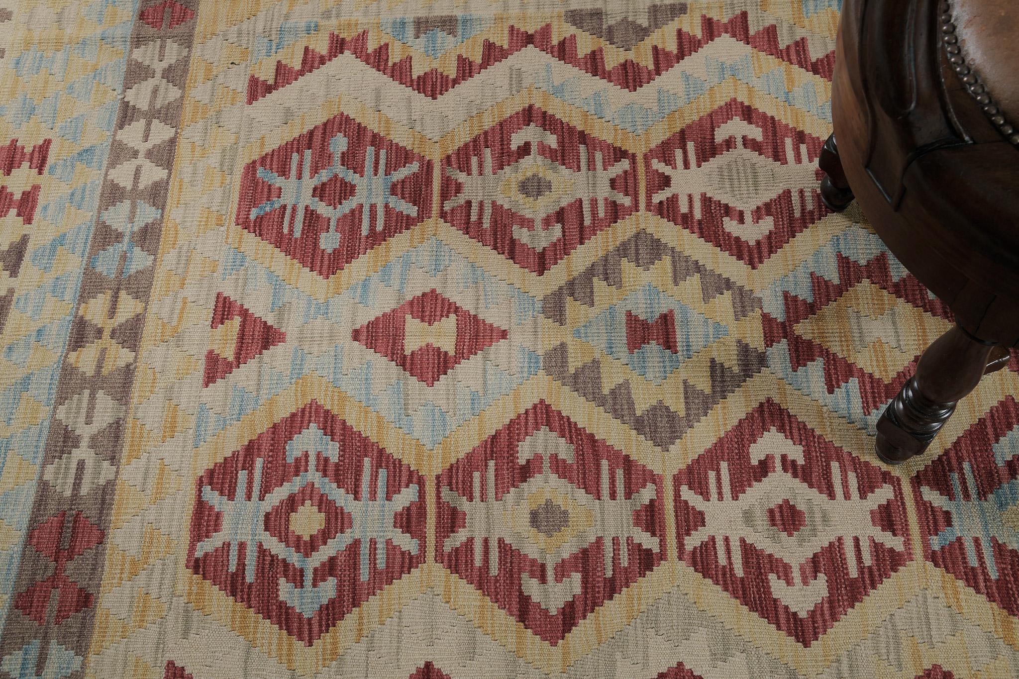 Mehraban Vintage-Stil Stammes natürlichen Farbstoff flach weben Kilim (Handgeknüpft) im Angebot