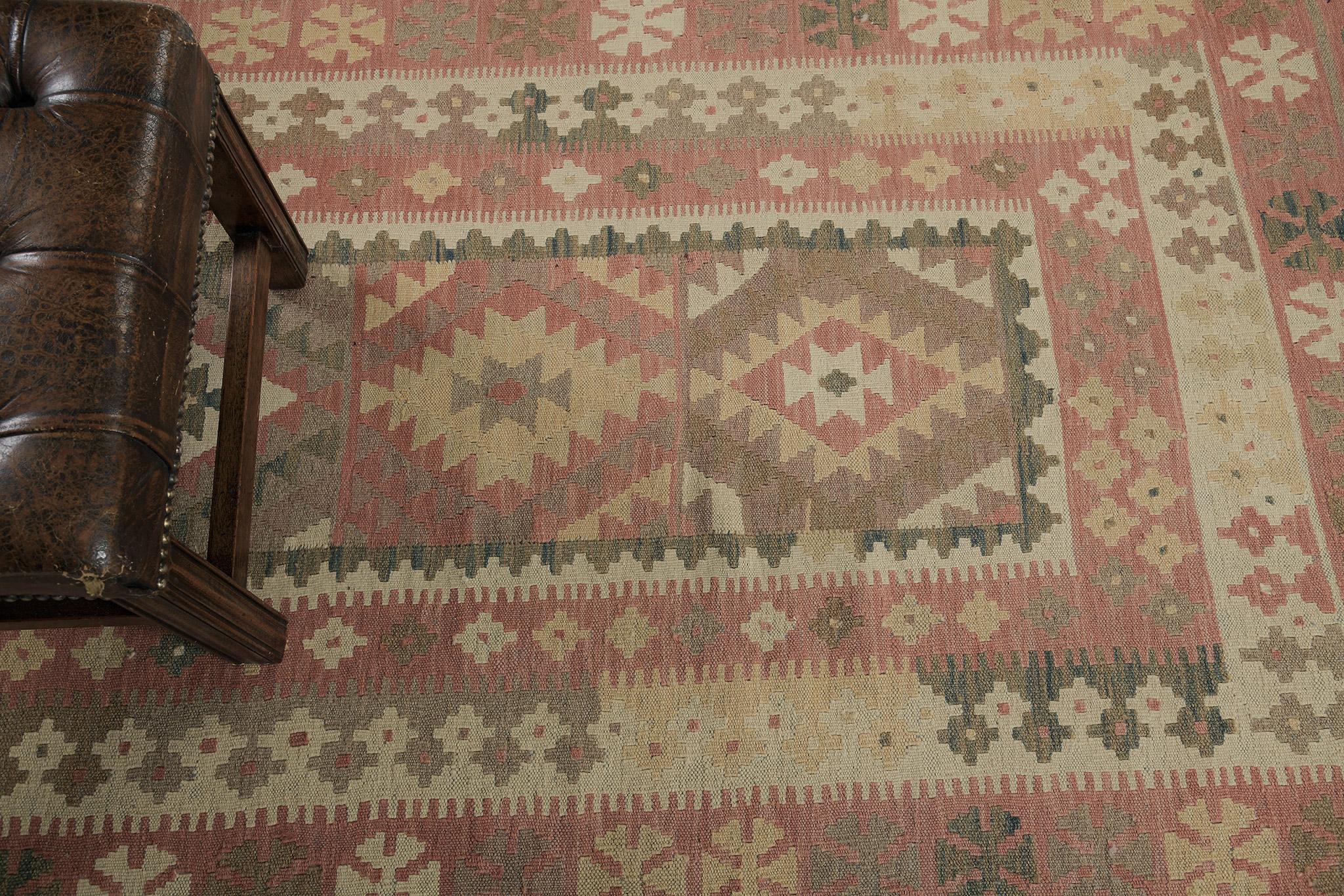 Mehraban Vintage-Stil Stammes natürlichen Farbstoff flach weben Kilim (Handgeknüpft) im Angebot