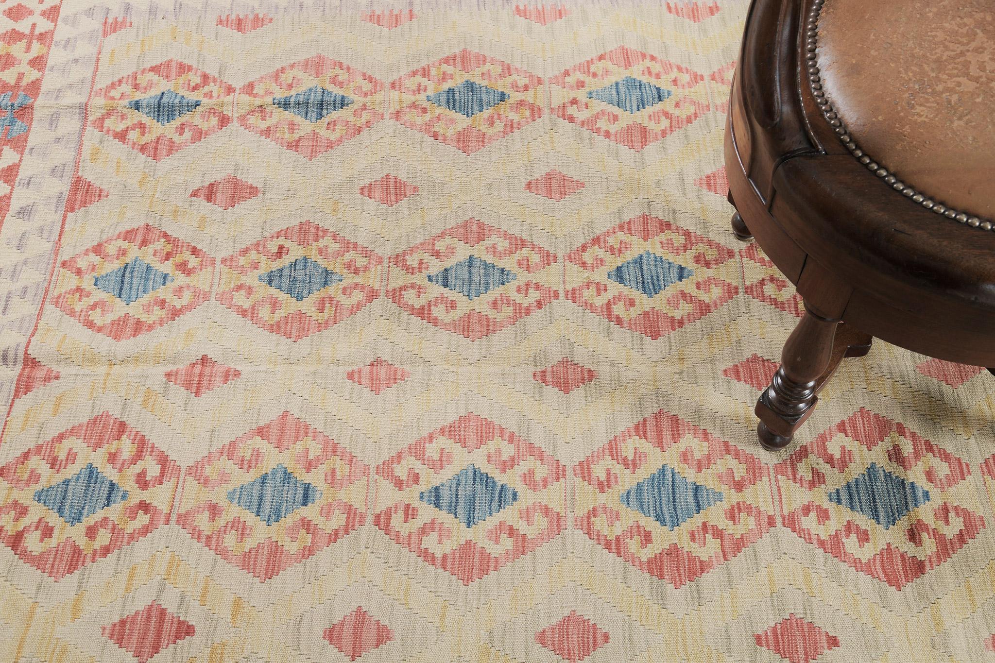 Mehraban Vintage-Stil Stammes natürlichen Farbstoff flach weben Kilim (Handgeknüpft) im Angebot