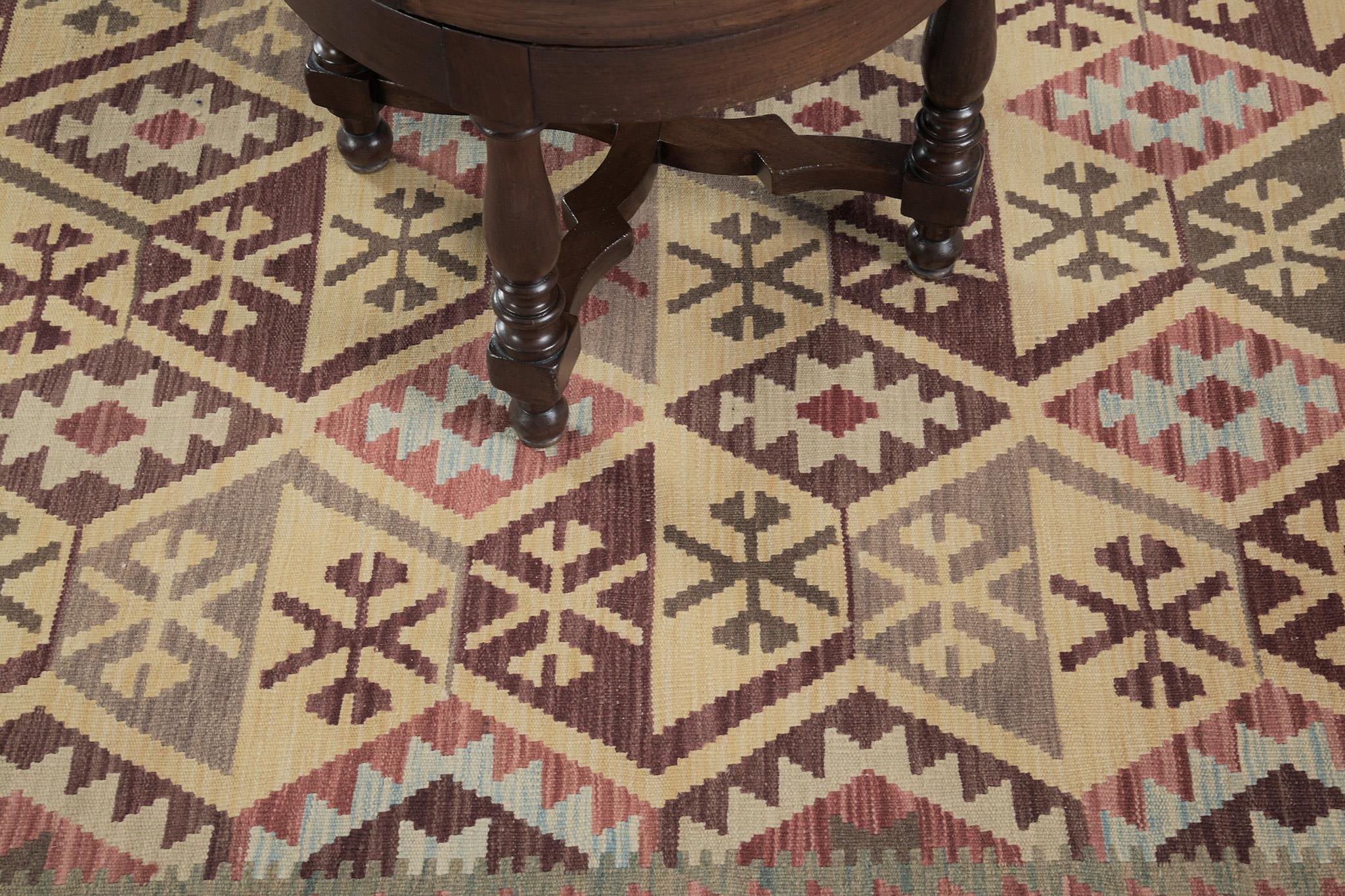 Mehraban Vintage-Stil Stammes natürlichen Farbstoff flach weben Kilim (Handgeknüpft) im Angebot