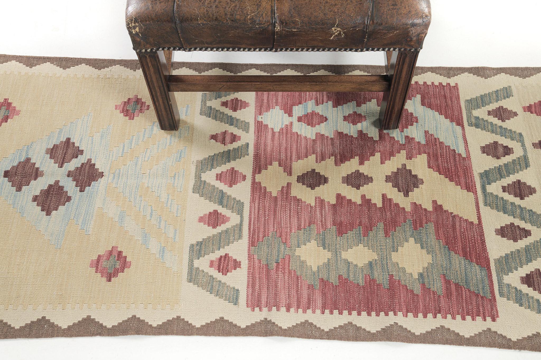 Mehraban Vintage-Stil Stammes natürlichen Farbstoff flach weben Kilim (Handgeknüpft) im Angebot