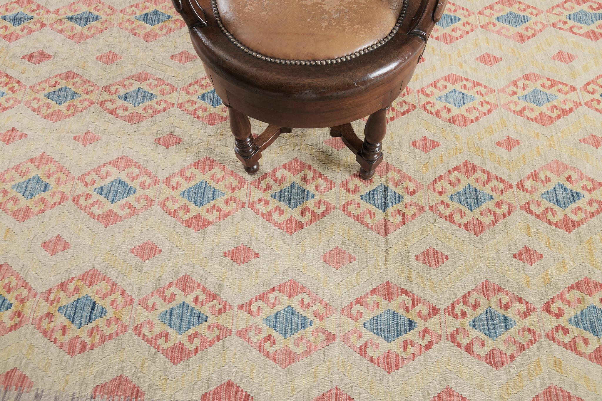 Mehraban Vintage-Stil Stammes natürlichen Farbstoff flach weben Kilim im Zustand „Neu“ im Angebot in WEST HOLLYWOOD, CA
