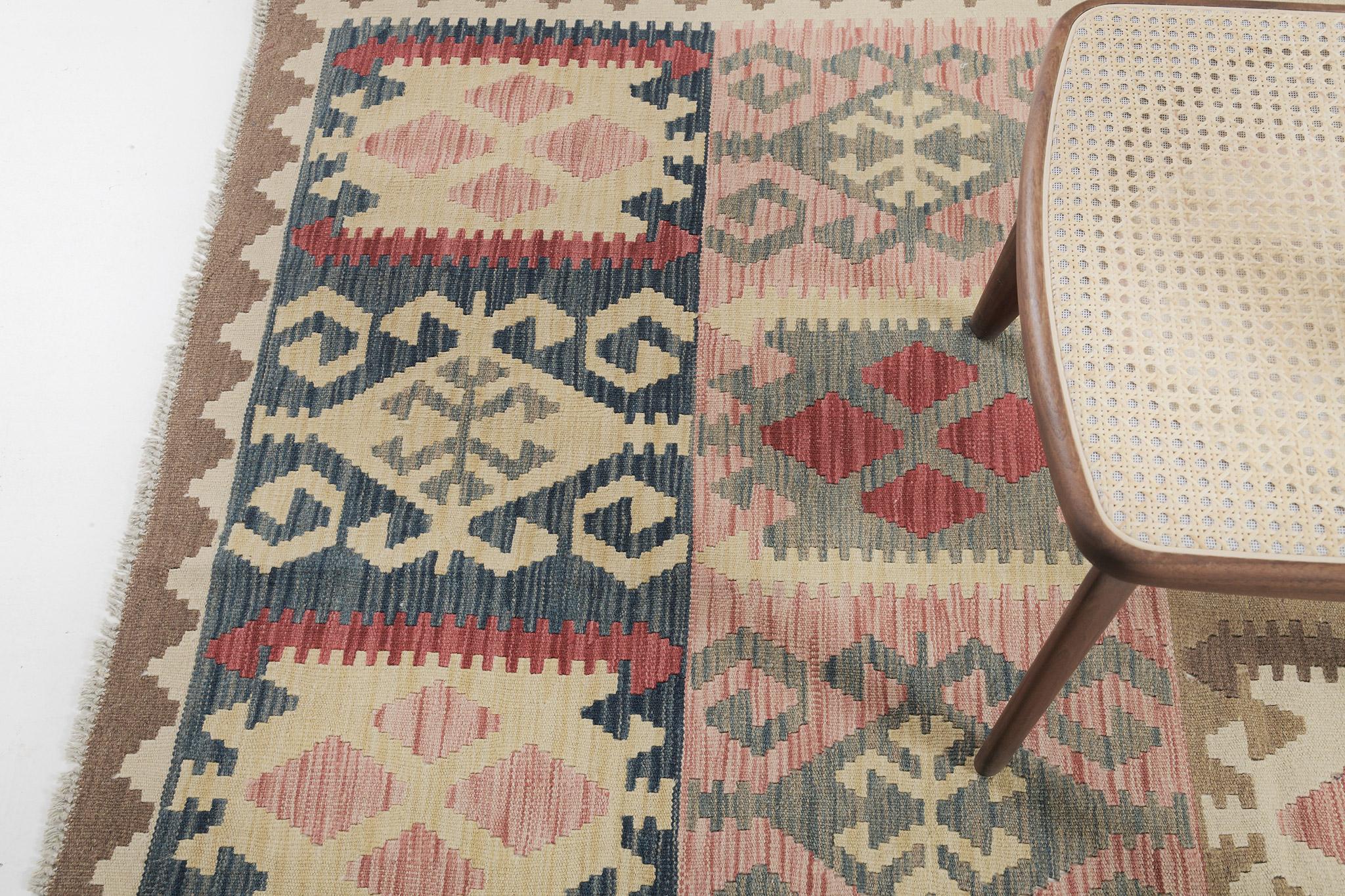 Mehraban Vintage Style Tribal Natural Dye Flat Weave Kilim In New Condition For Sale In WEST HOLLYWOOD, CA