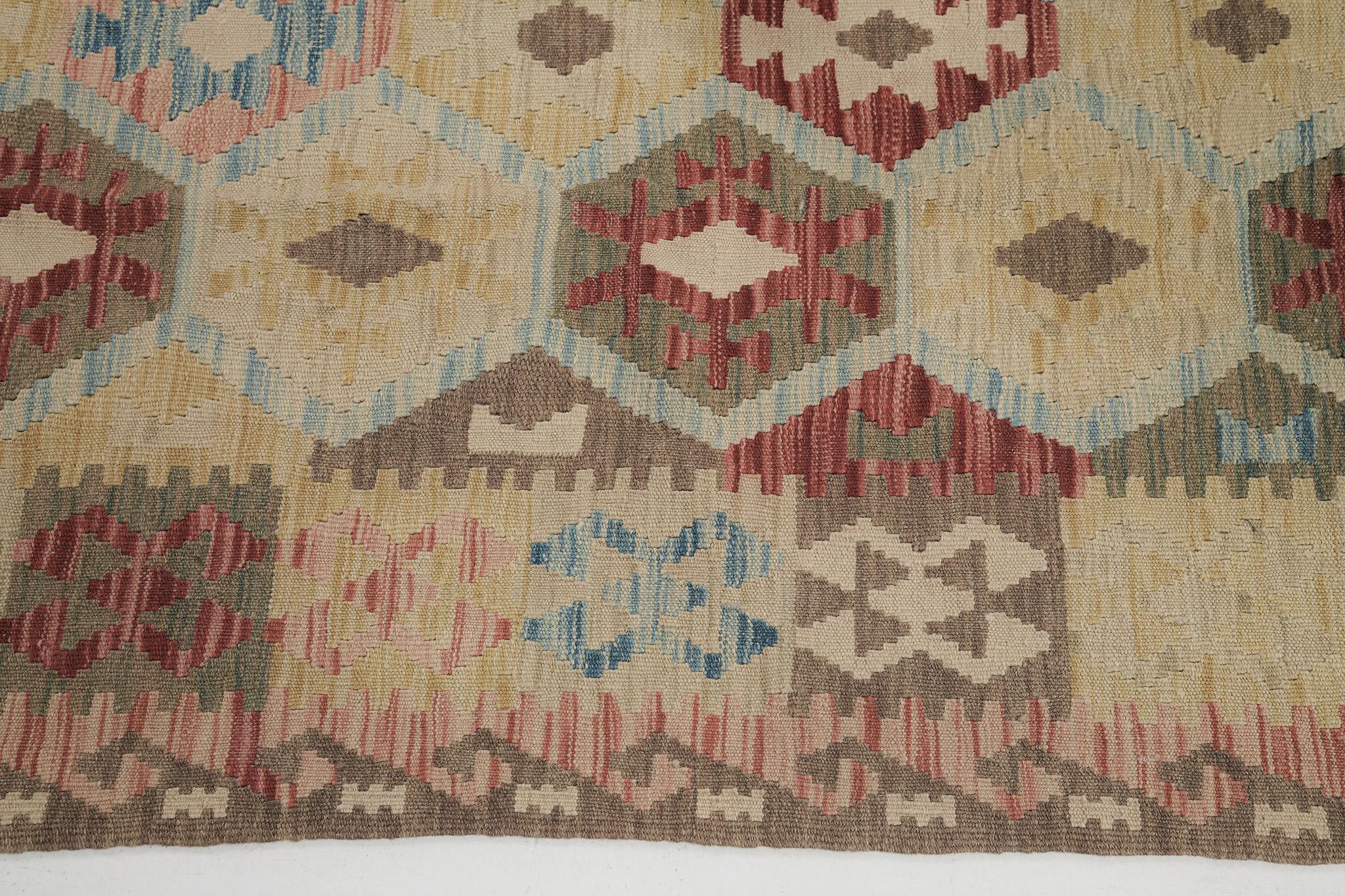 Mehraban Vintage-Stil Stammes natürlichen Farbstoff flach weben Kilim (21. Jahrhundert und zeitgenössisch) im Angebot