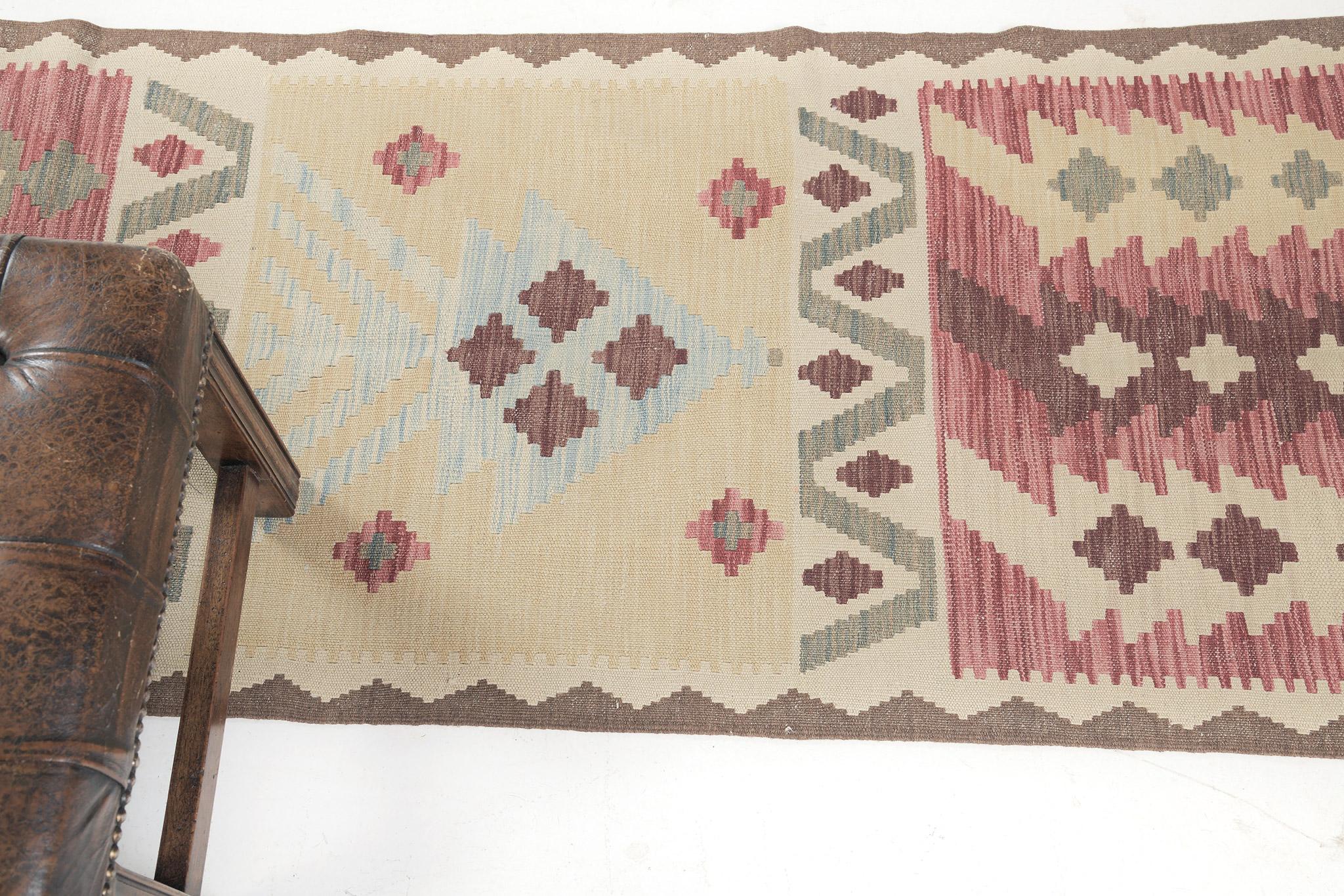 Mehraban Vintage-Stil Stammes natürlichen Farbstoff flach weben Kilim (Wolle) im Angebot