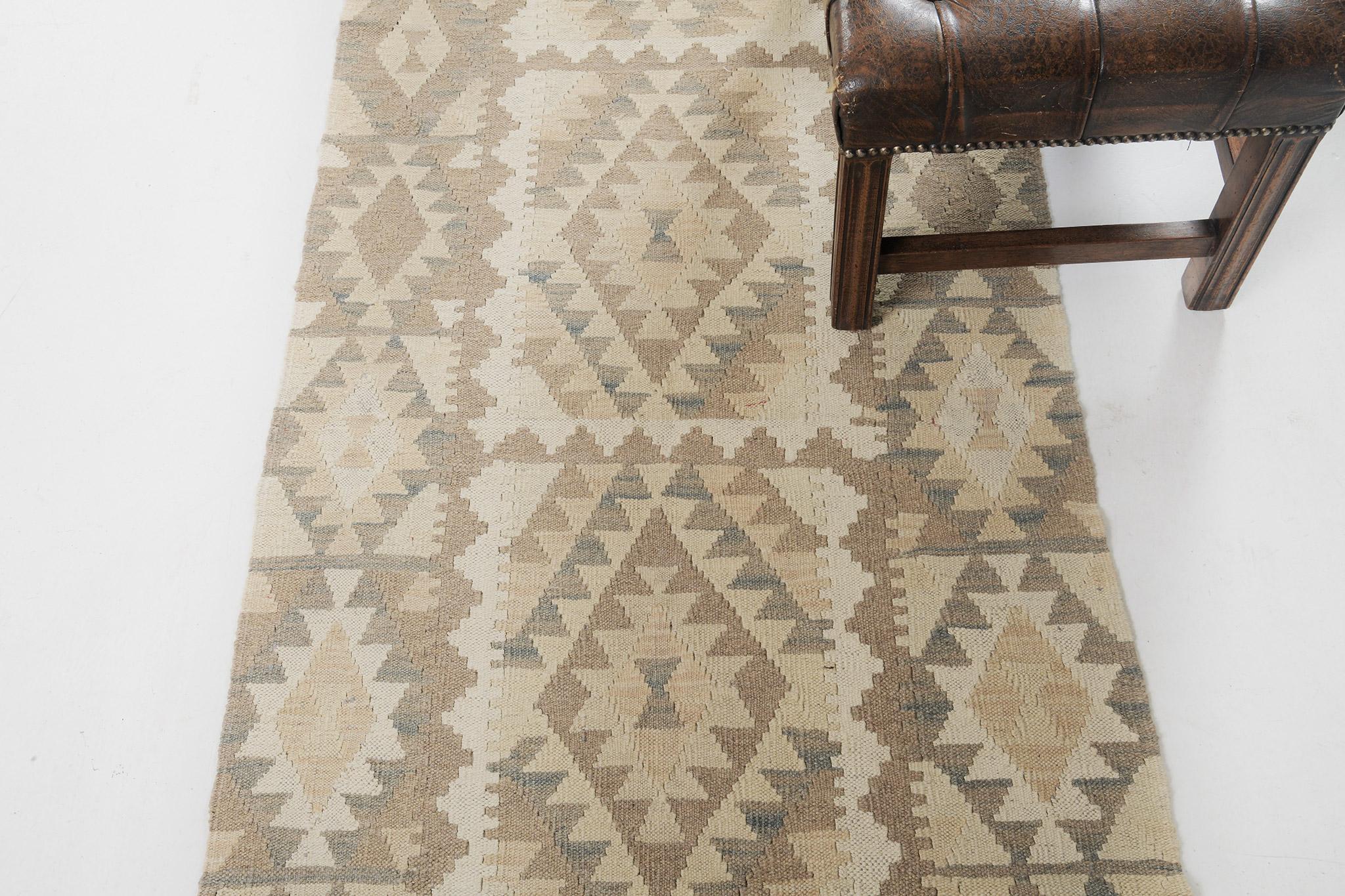 Mehraban Vintage-Stil Stammes natürlichen Farbstoff flach weben Kilim (Wolle) im Angebot