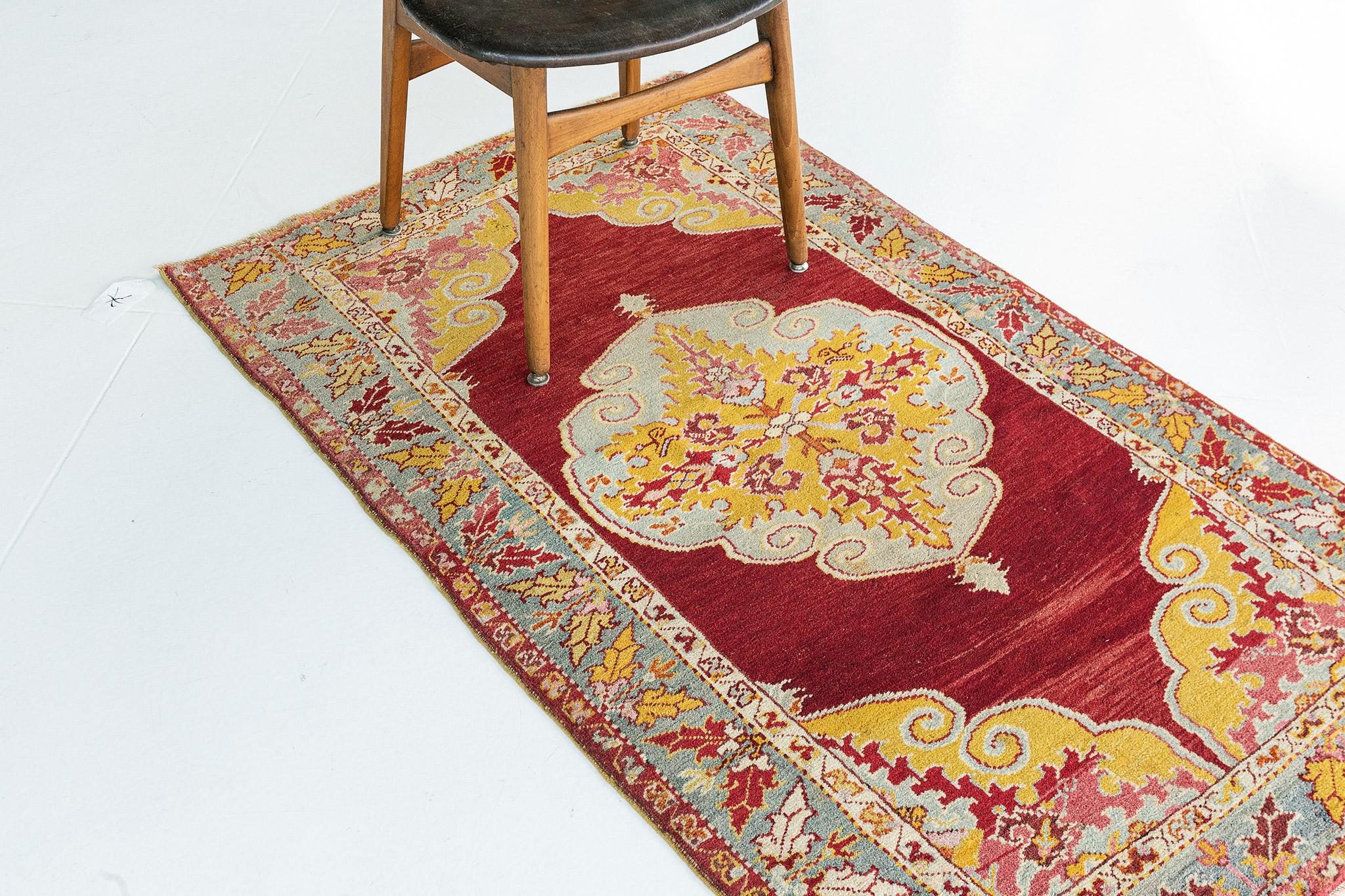 Lana Mehraban Rugs, tappeto turco anatolico d'epoca in vendita