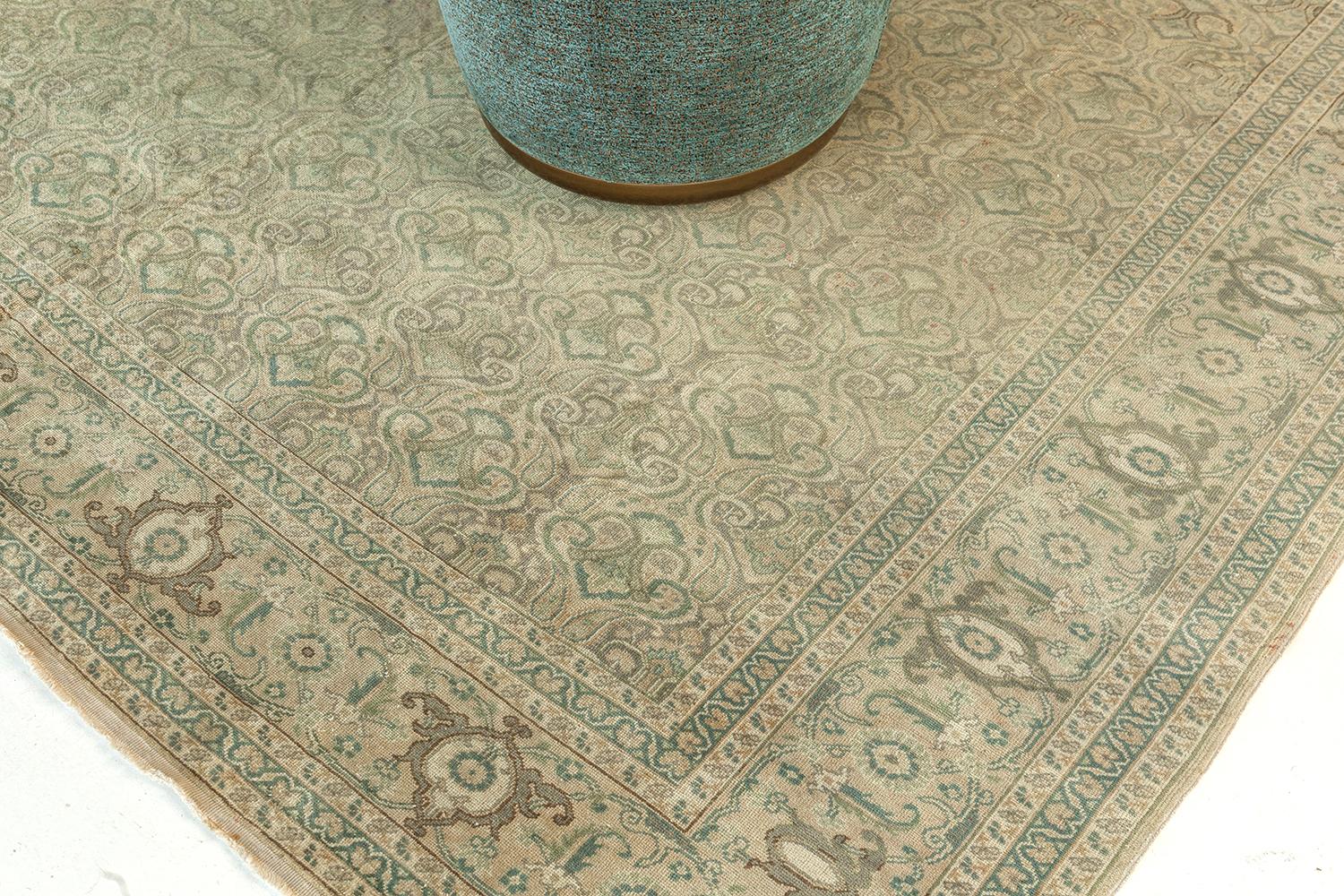 Mehraban Rugs, tappeto turco anatolico d'epoca in vendita 1