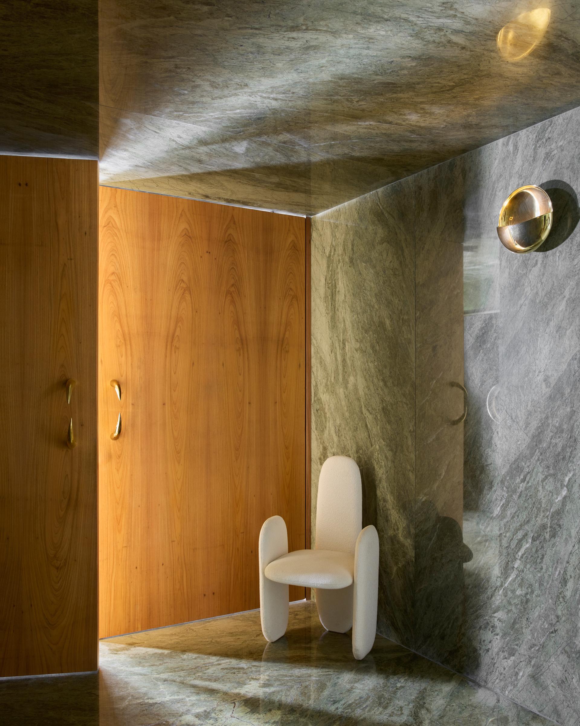 Meia Lua Wandleuchte von Studio Orth im Zustand „Neu“ im Angebot in Geneve, CH