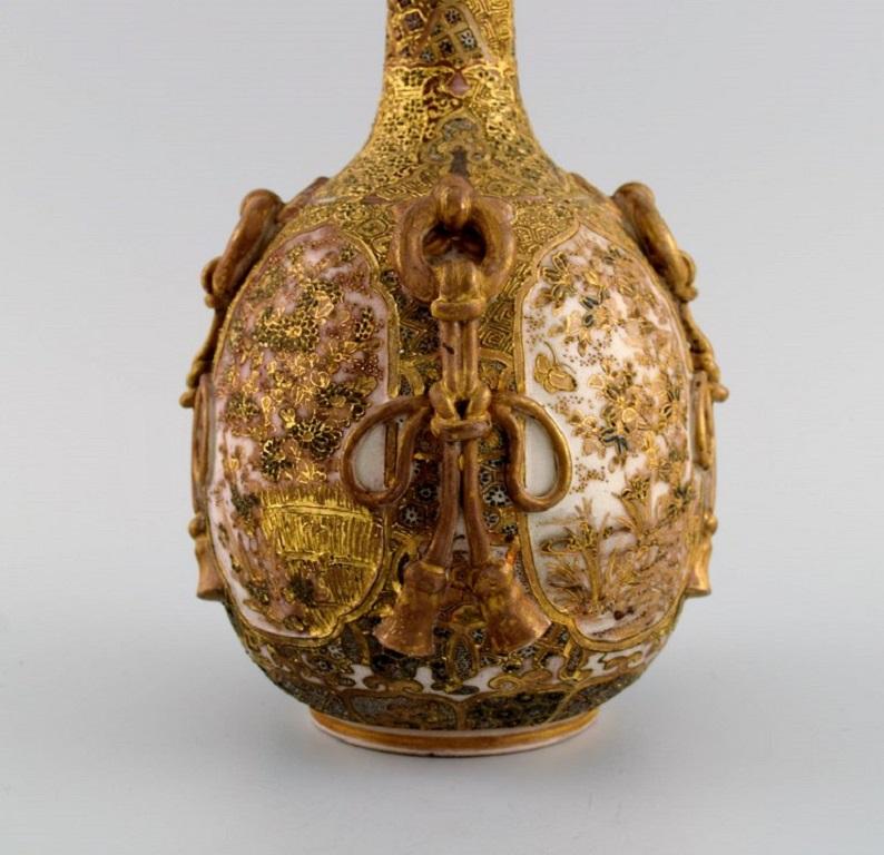 19th Century Meiji Japanese Satsuma Bottle Vase Decorated in Colors and Gold For Sale
