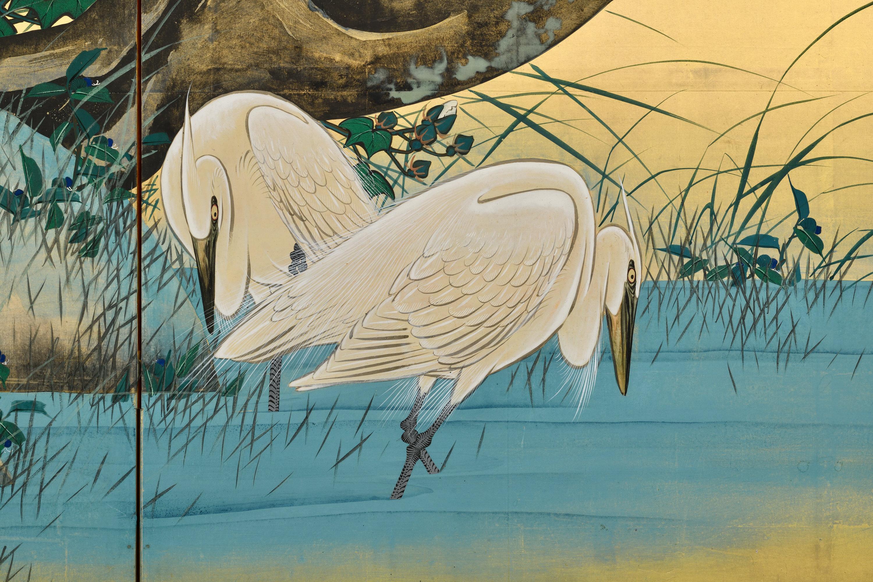 Giapponese Coppia di paraventi giapponesi dell'epoca Meiji, a due pannelli. Uccelli e fiori di primavera e autunno. in vendita