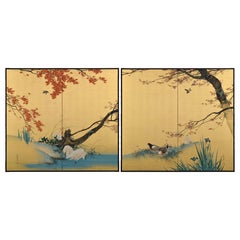 Paire de paravents japonais de l'ère Meiji, à deux panneaux. Oiseaux et fleurs du printemps et de l'automne.