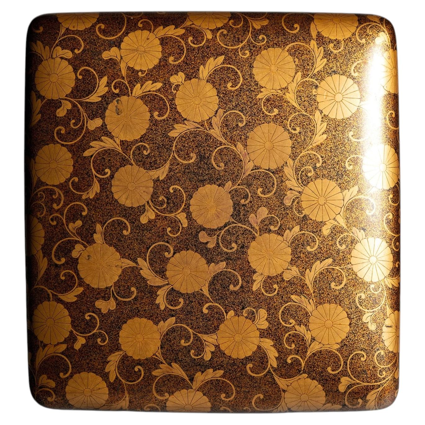 Meiji Gold Nashiji Maki-e Suzuribako, Chrysanthemum & Karakusa