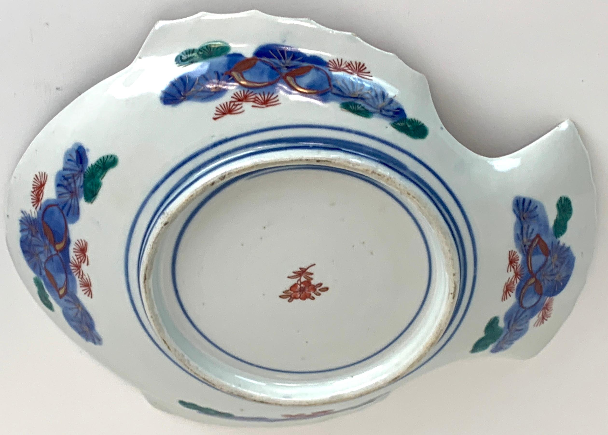 Meiji Imari Fish Plate, by Fukagawa V 1