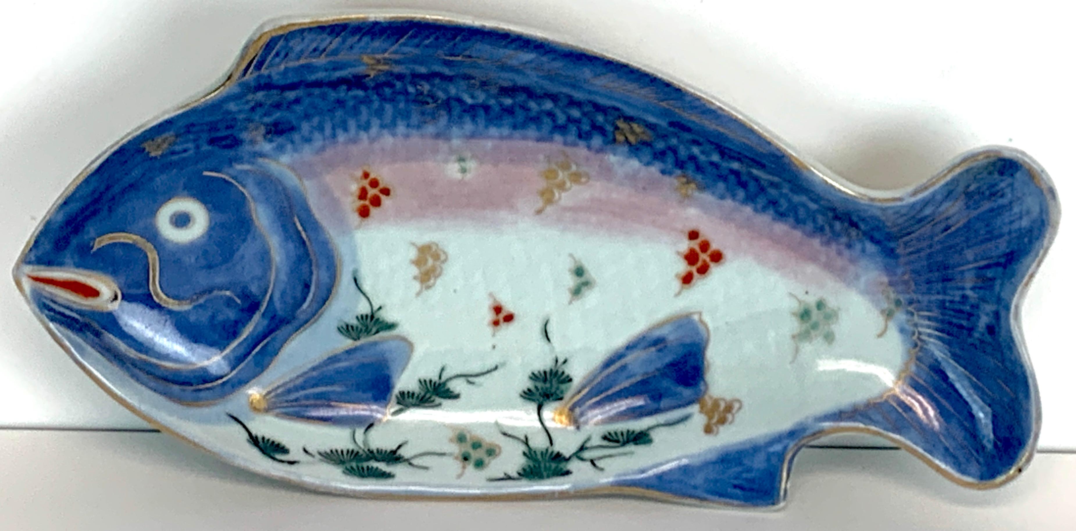 Meiji Imari fish plate, by Fukagawa VIII
A fine diminutive example, well decorated, marked, circa 1890
This examples measures 10-inches wide x 5.5-inches high.
Part of a collection of Eight Fine Imari examples, The VIII is for internal inventory