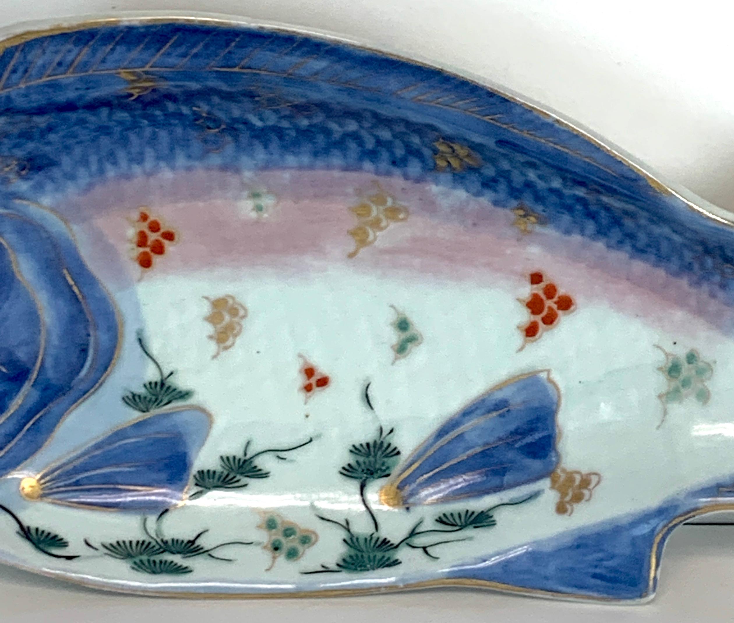Japanese Meiji Imari Fish Plate, by Fukagawa VIII
