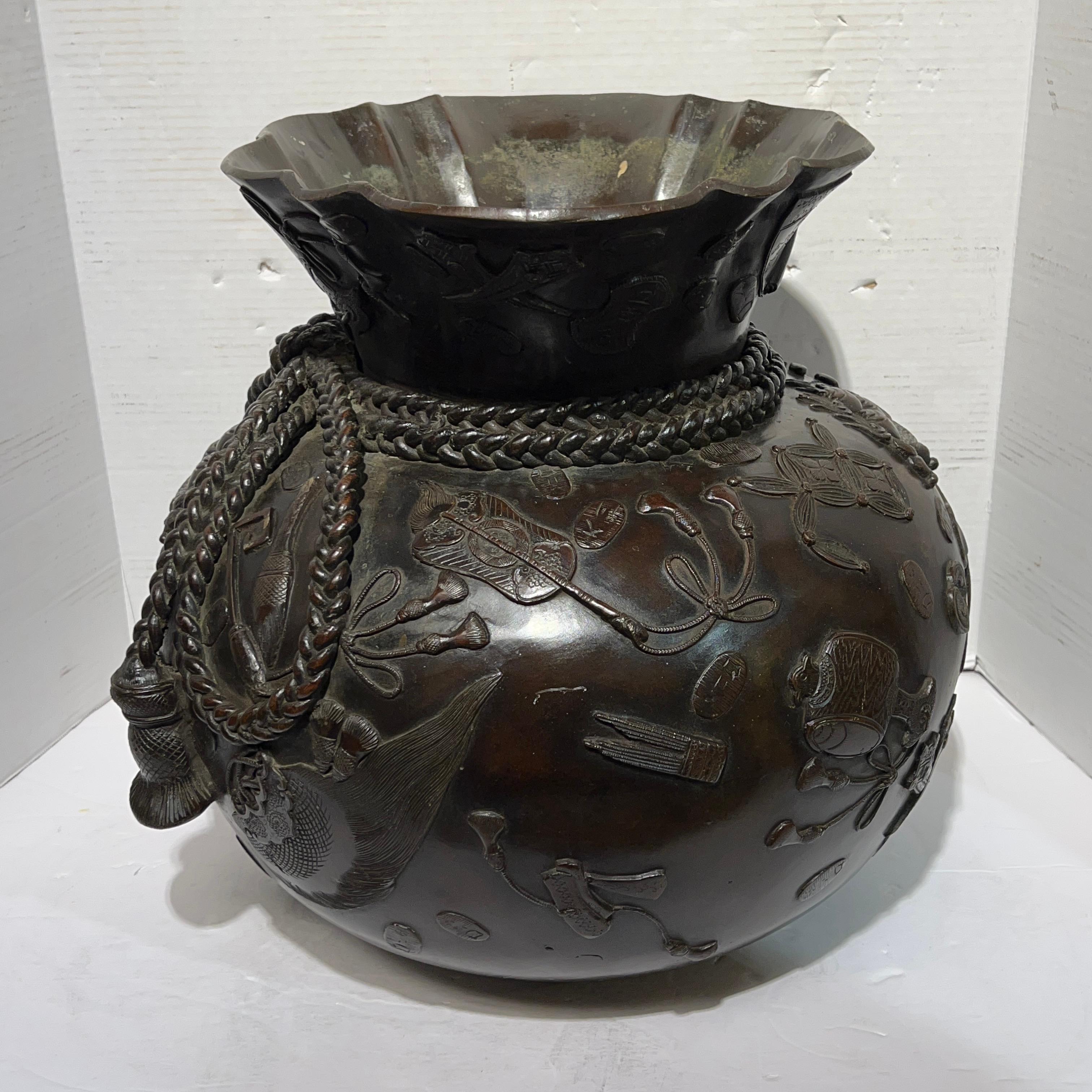 Meiji Japanese Bronze Vase in Form of Buddhist Treasure Sack For Sale 6