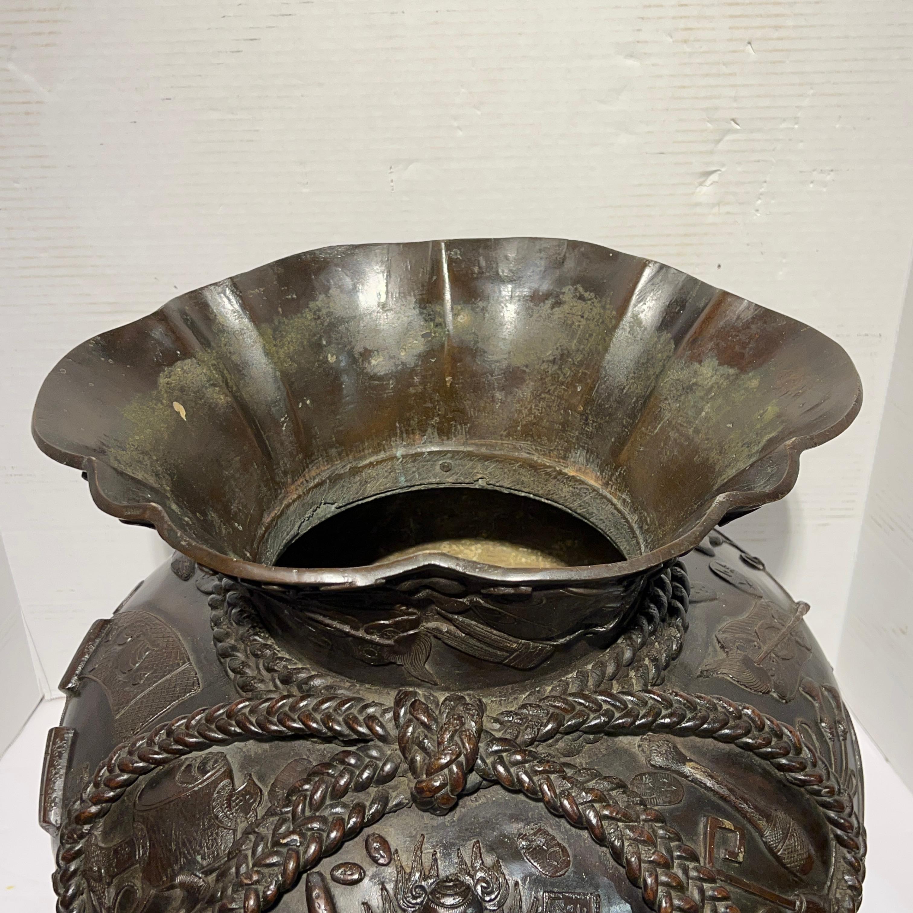 Meiji Japanese Bronze Vase in Form of Buddhist Treasure Sack For Sale 8