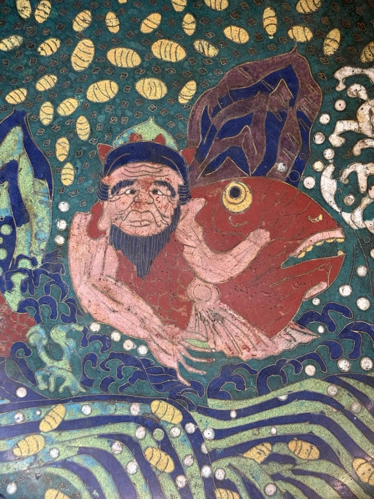 Meiji Japanese Cloisonne Charger Urashima Taro Riding the Sea Bream Mythological (Meiji-Periode) im Angebot