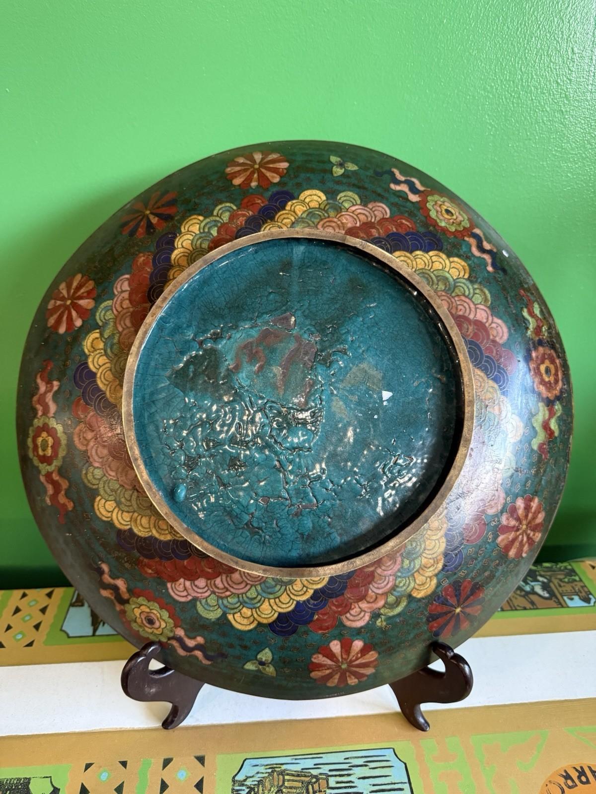 Meiji Japanese Cloisonne Charger Urashima Taro Riding the Sea Bream Mythological im Angebot 1