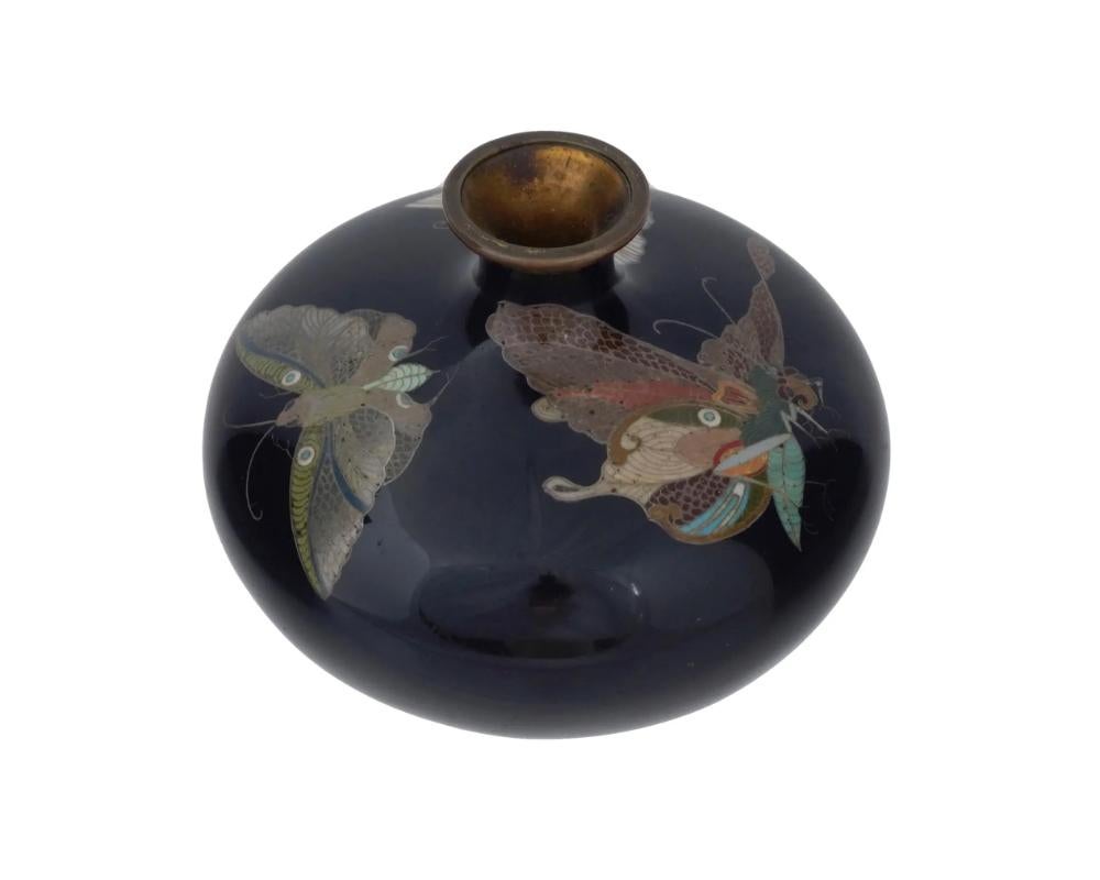 Meiji Japanese Cloisonne Enamel Butterfly Vase Attributed to Hayashi Kodenji In Good Condition For Sale In New York, NY