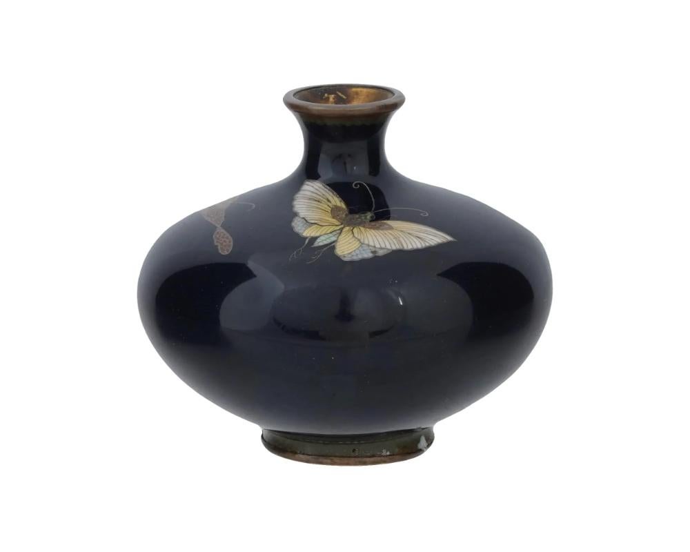 Meiji Japanese Cloisonne Enamel Butterfly Vase Attributed to Hayashi Kodenji For Sale 1