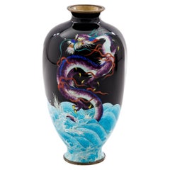 Vase Dragon Ginbari en émail cloisonné japonais Meiji par Kumeno Teitaro