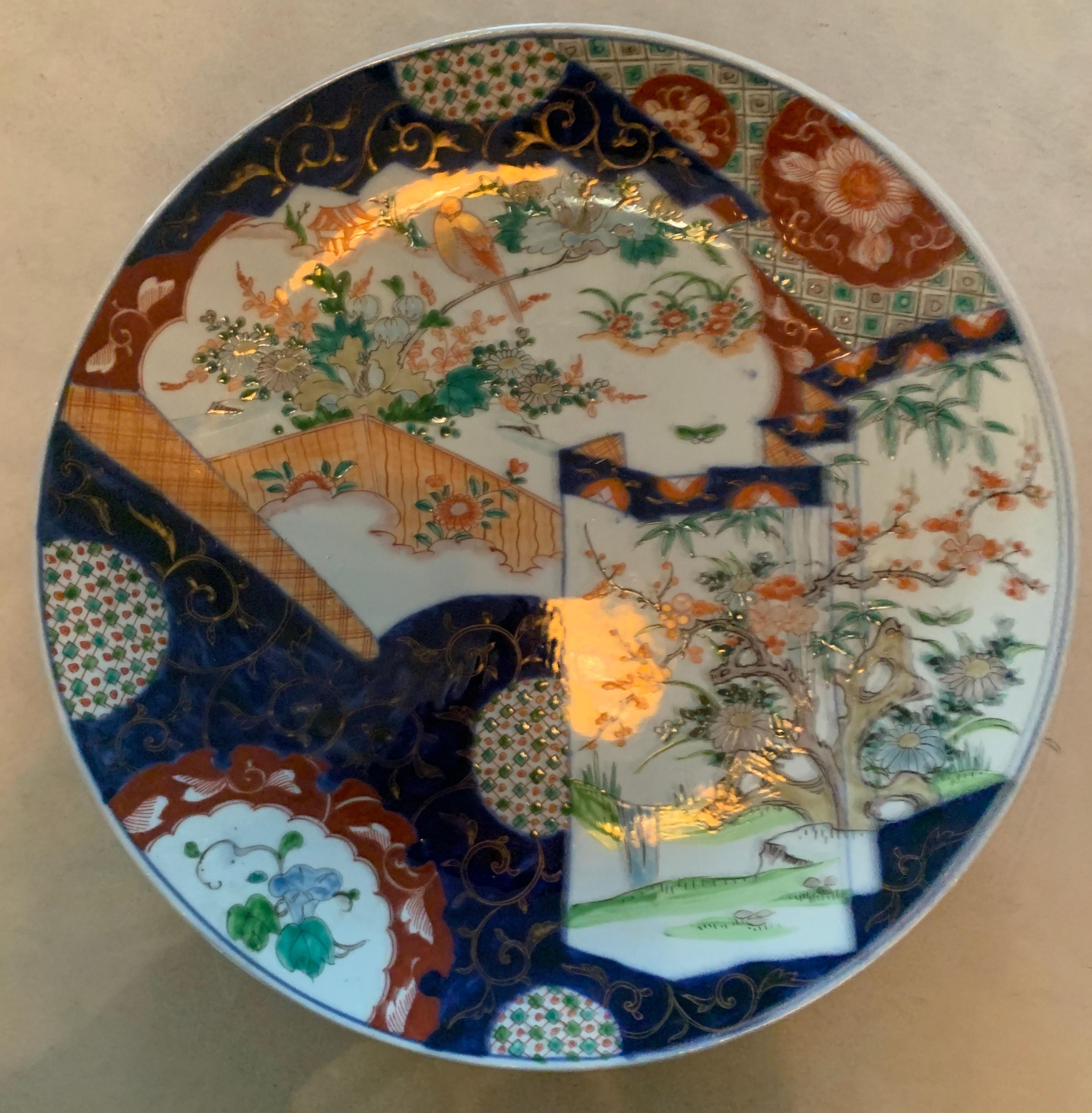 Hand-Painted Meiji Japanese Porcelain Imari Charger For Sale