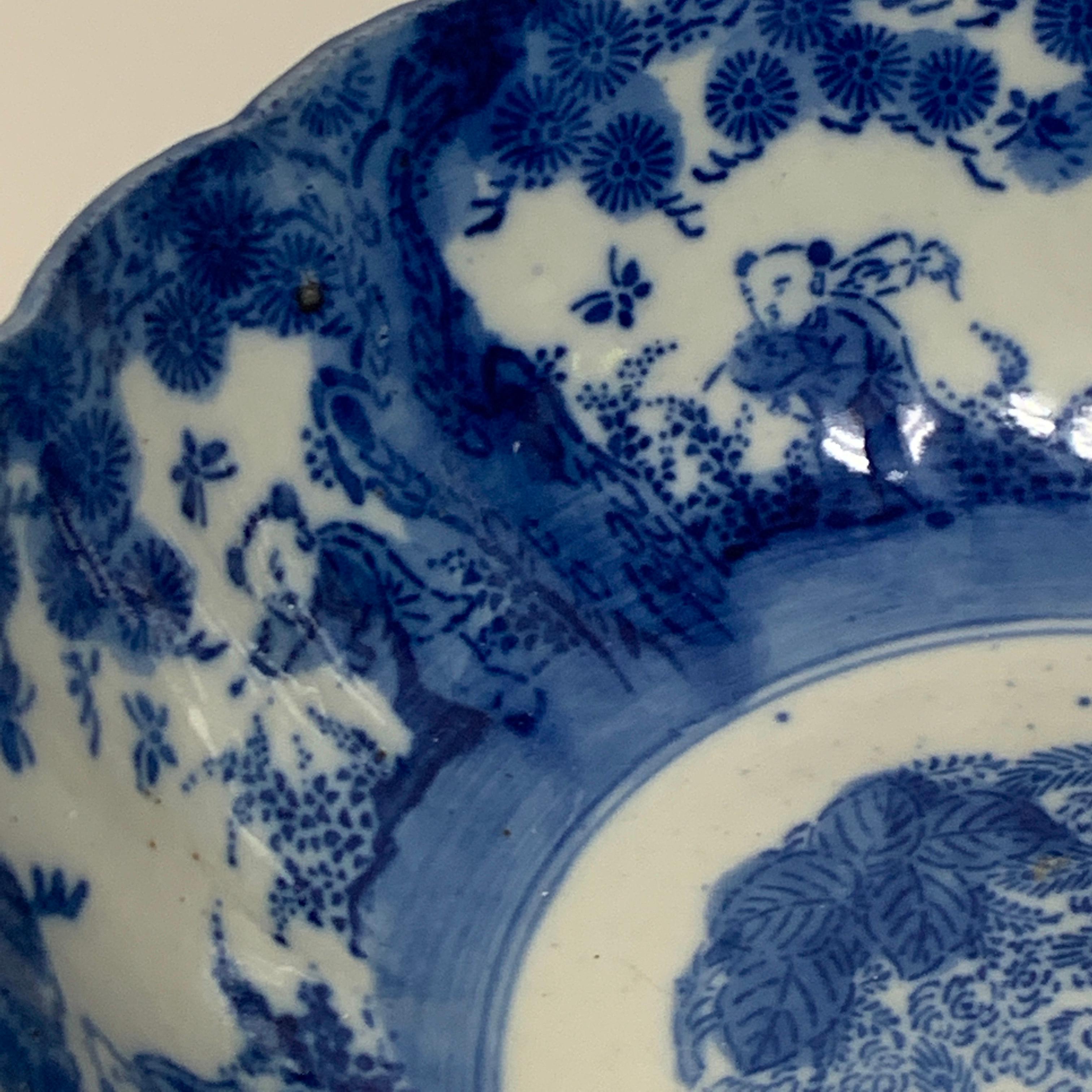 Meiji Period Blue and White Imari Scalloped Bowl with Stand 4