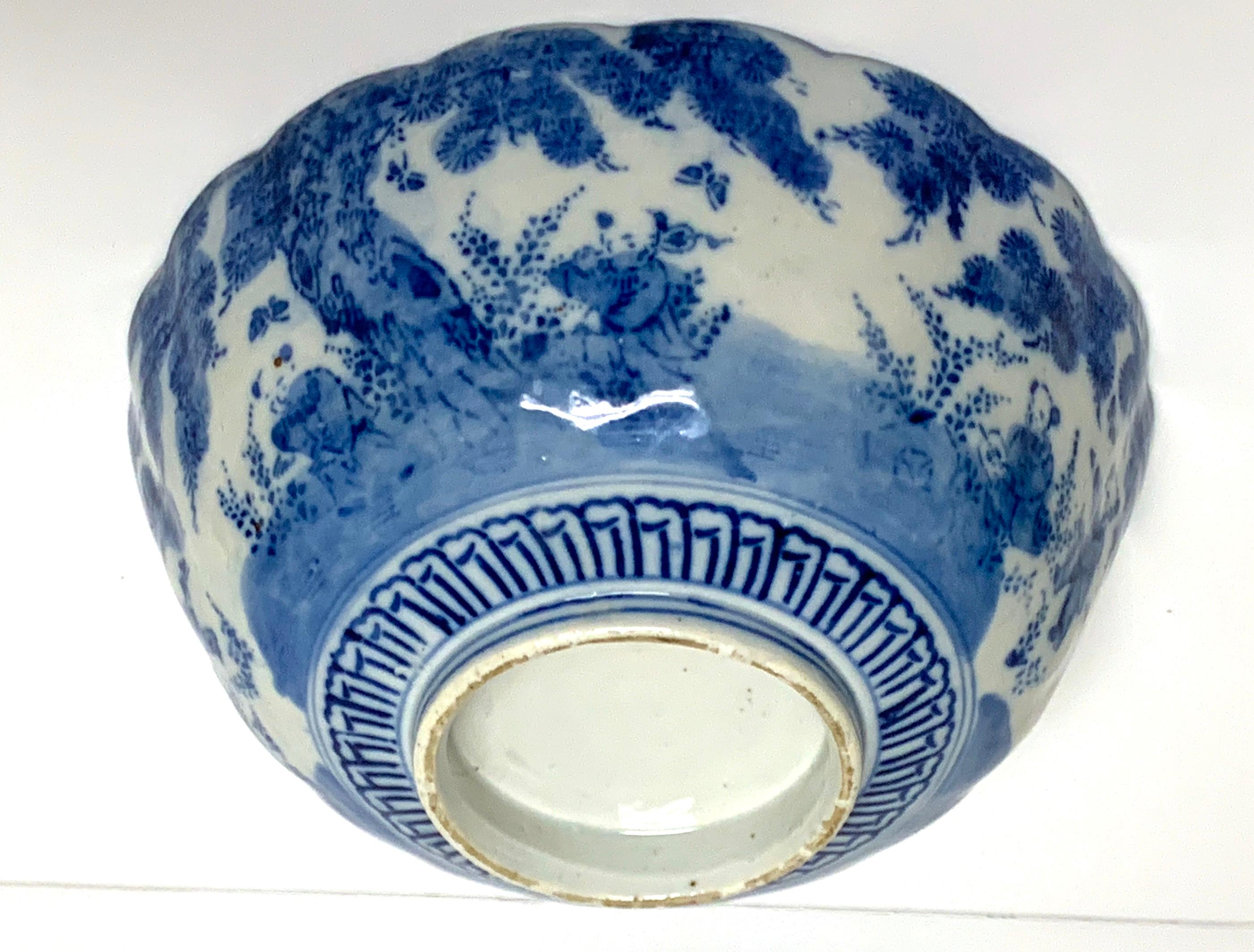 Meiji Period Blue and White Imari Scalloped Bowl with Stand 6