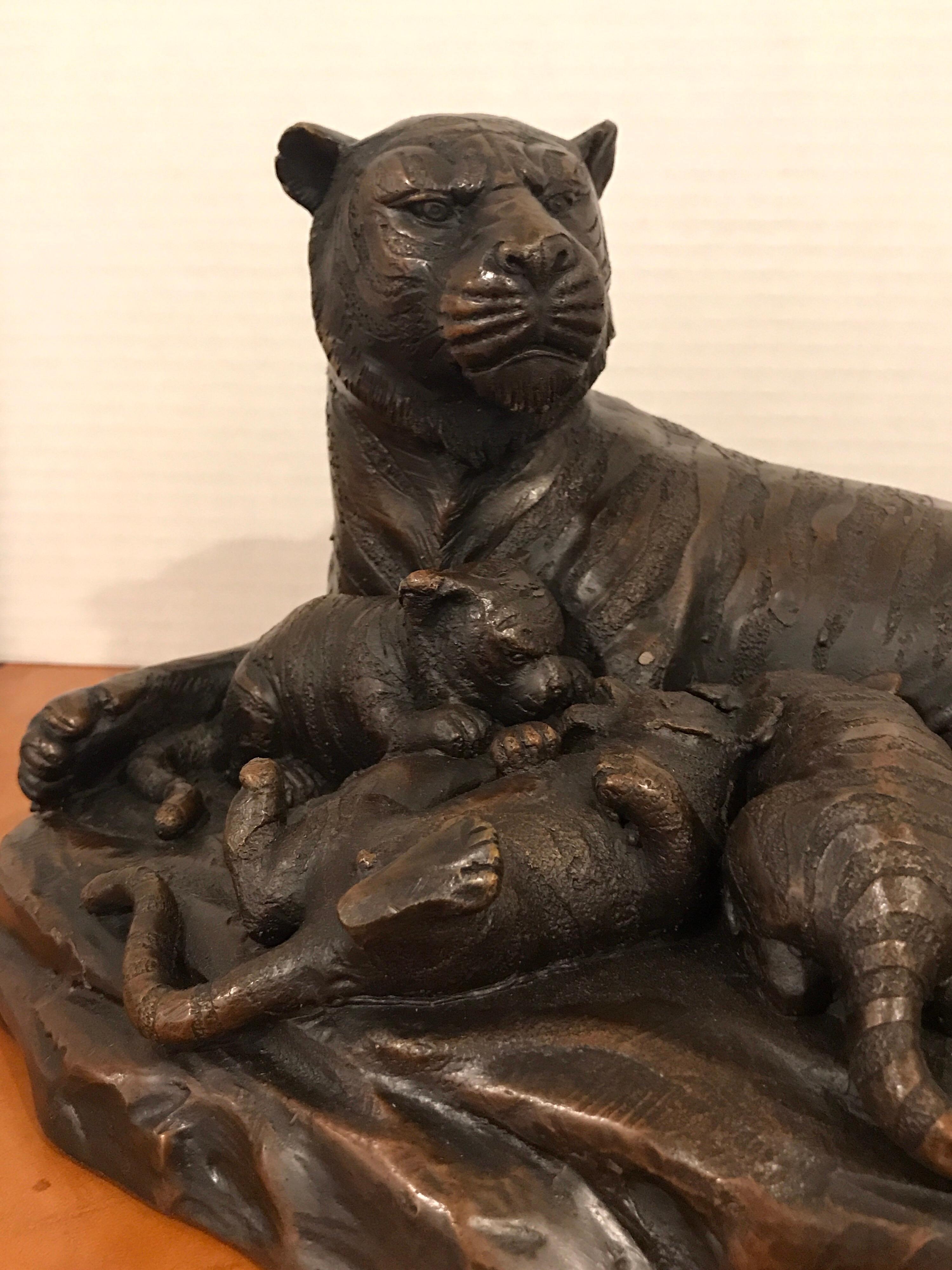 Patinated Meiji Period Bronze Grouping of Tigers For Sale