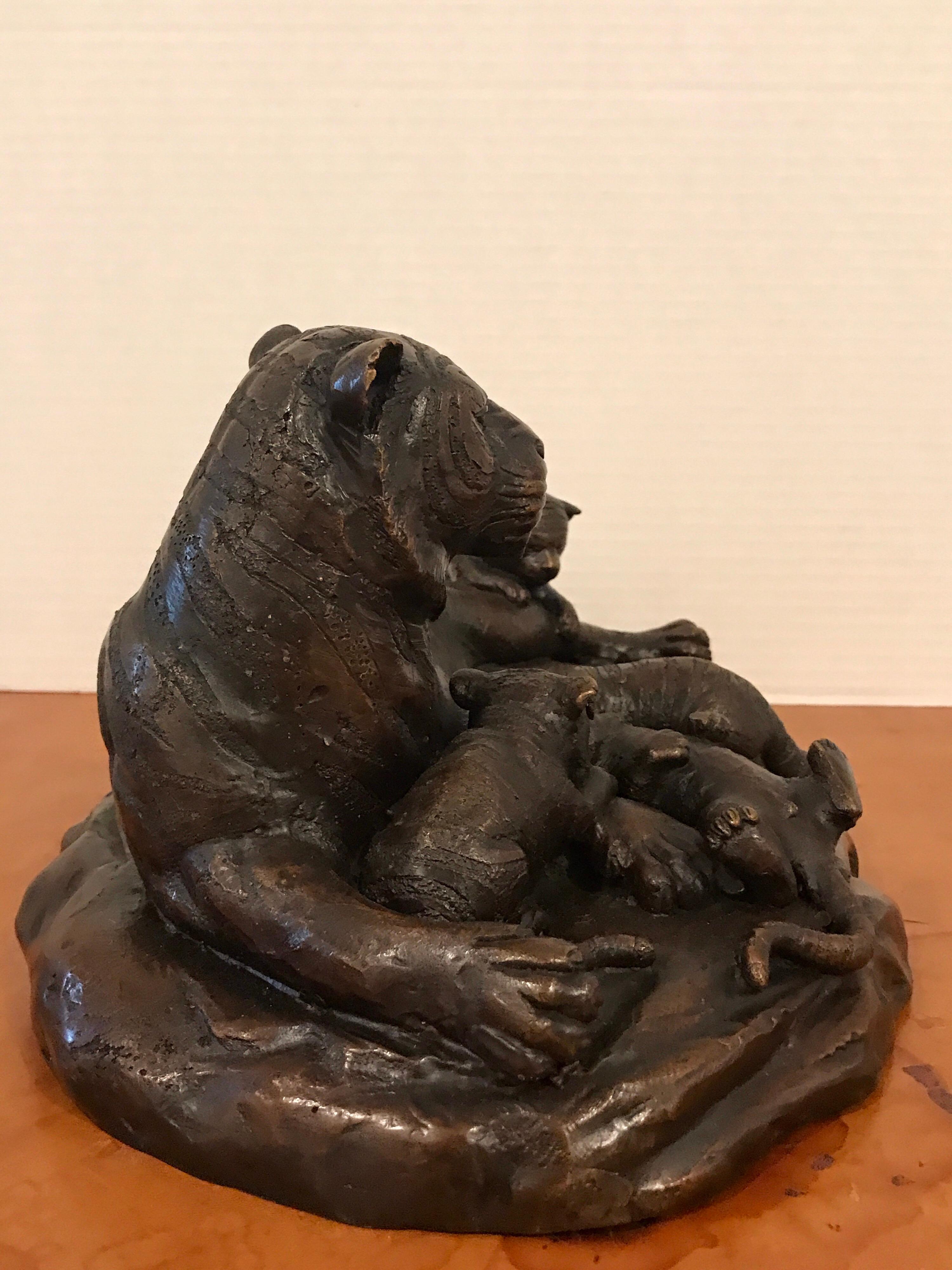 19th Century Meiji Period Bronze Grouping of Tigers For Sale